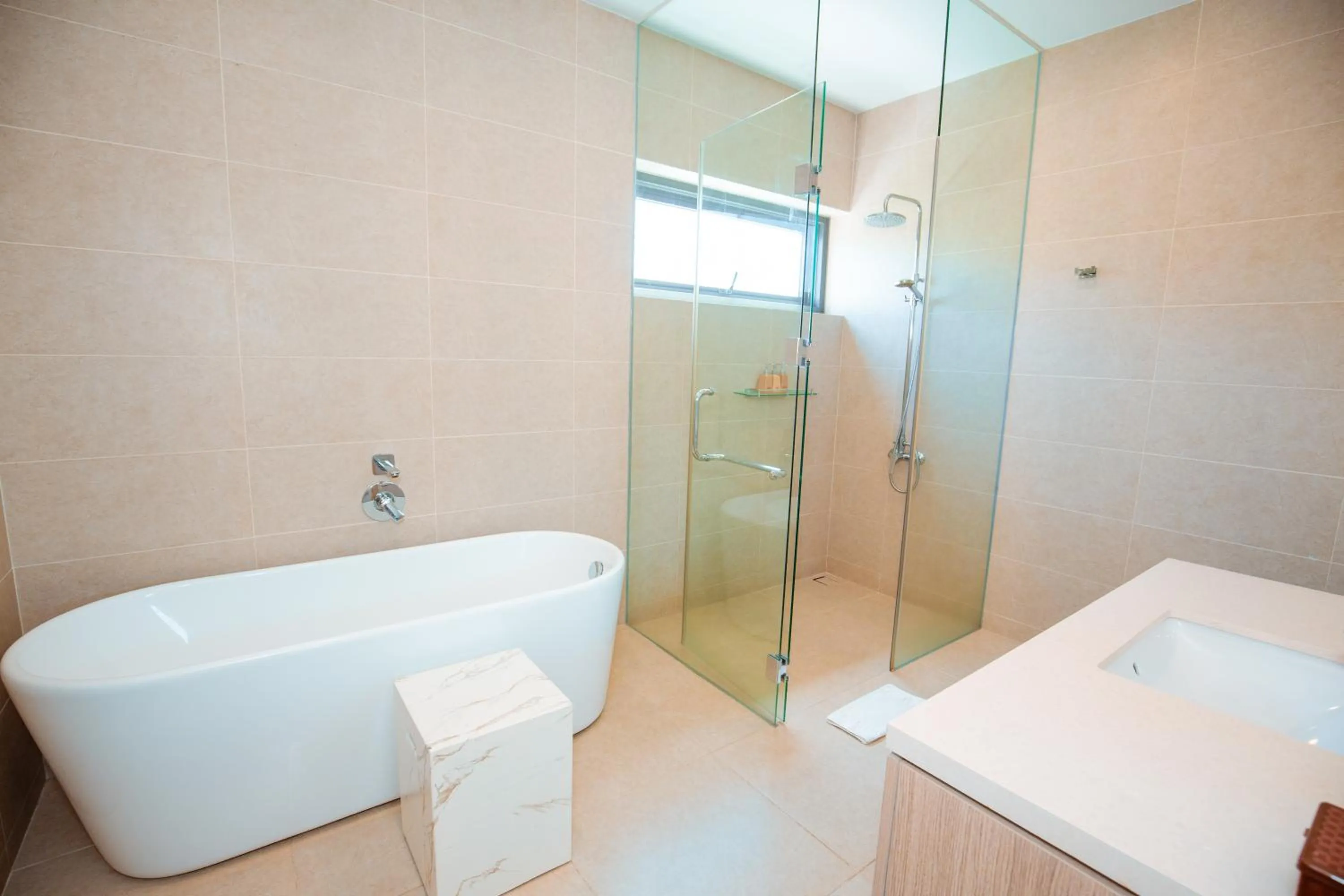 Beachfront 4 Bedrooms private pool villa Sanctuary Ho Tram resort