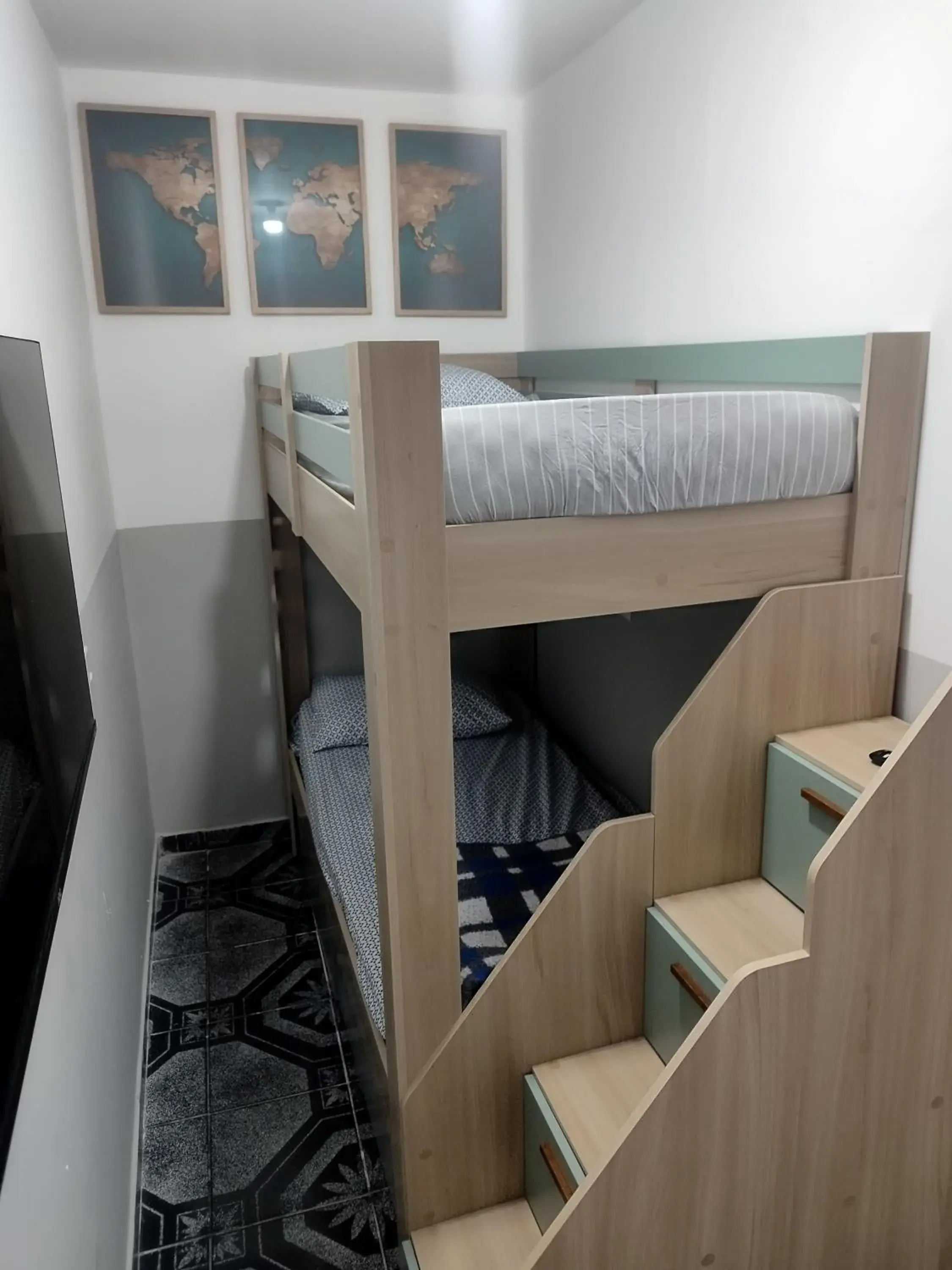 Double Room with Shared Toilet in Vitoria Hostel Double Room with Shared Toilet in Vitoria Hostel