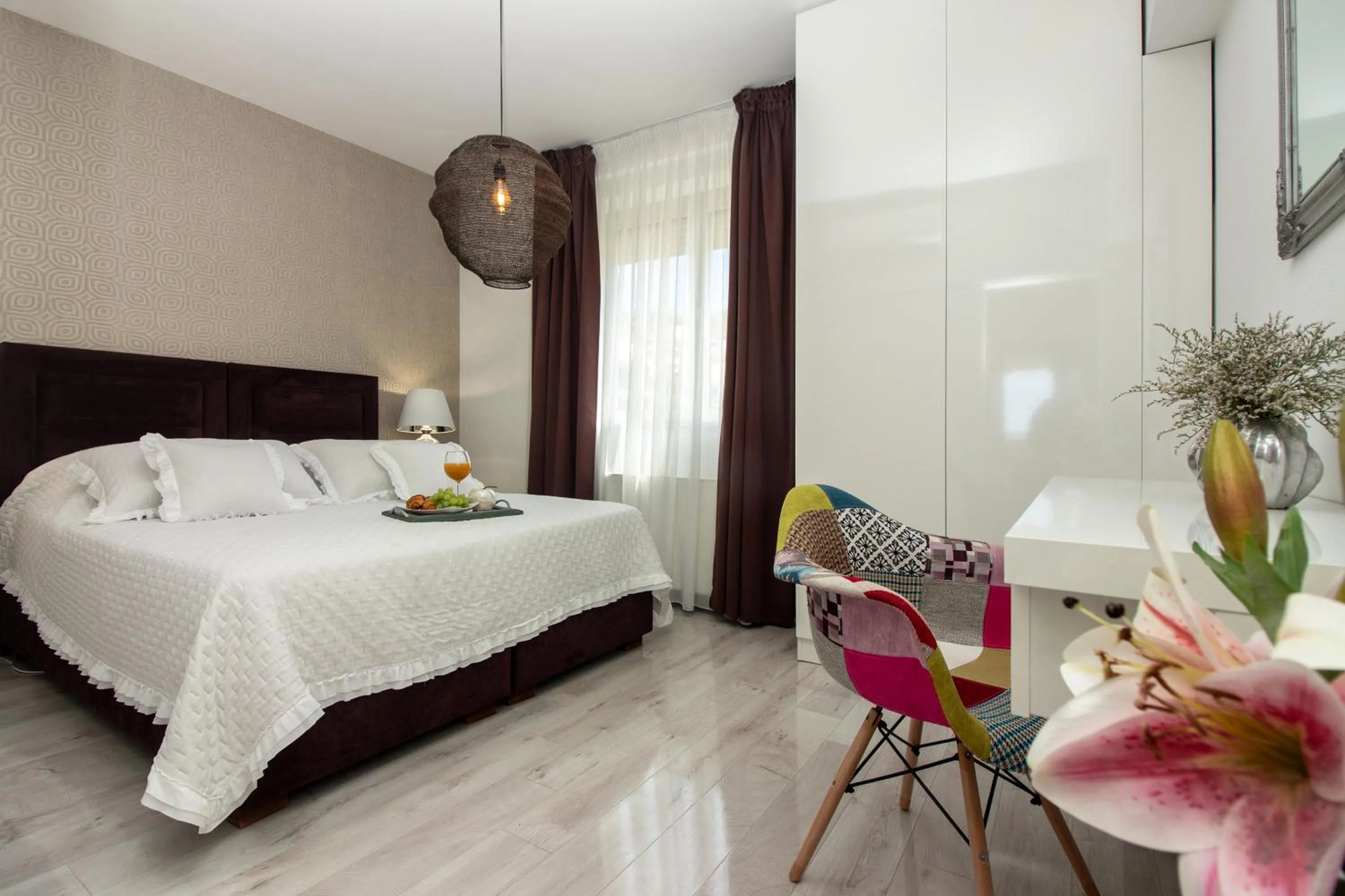 Bedroom, Bed in Apartments Satis