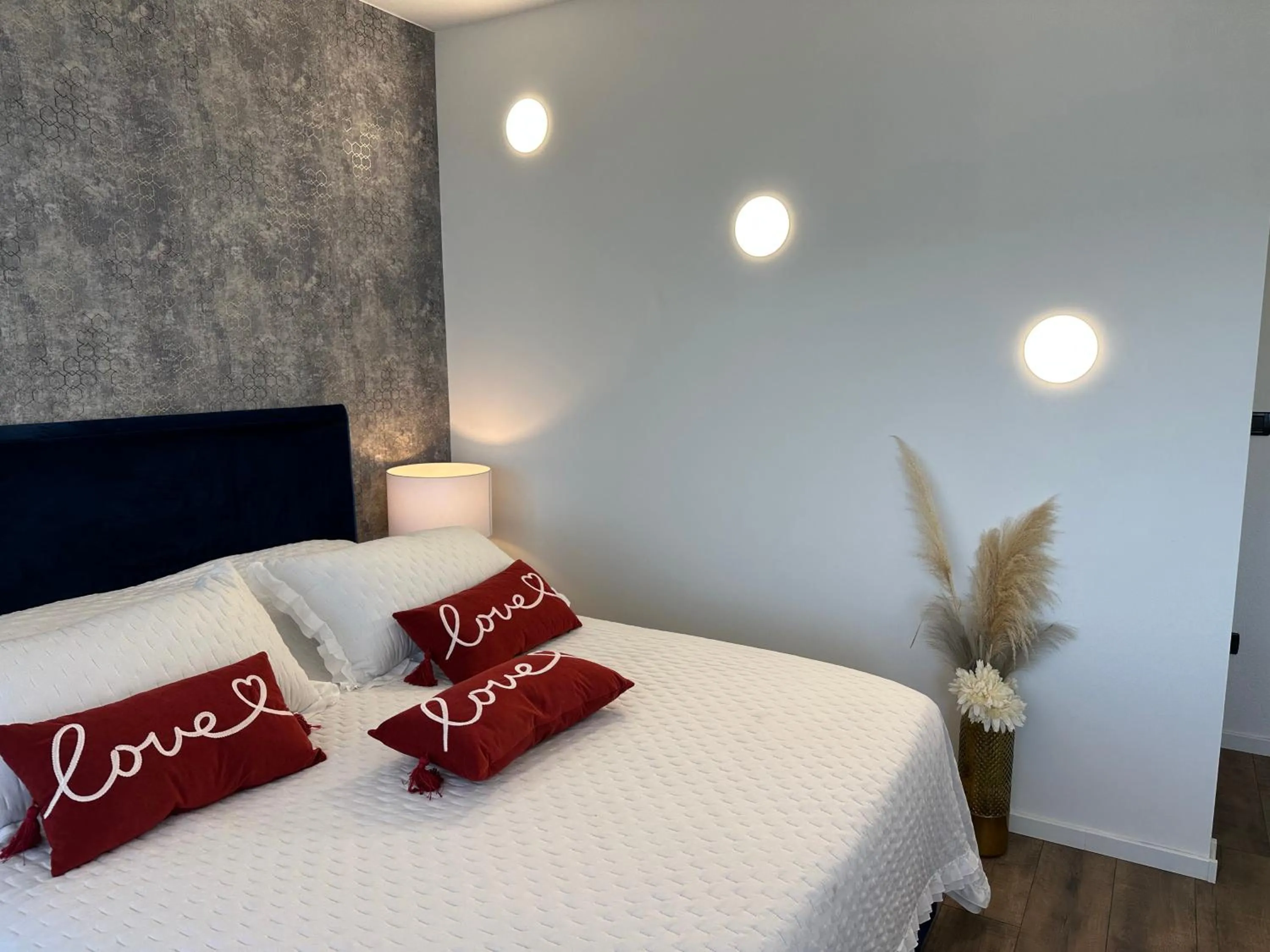 Bed in Apartments Satis