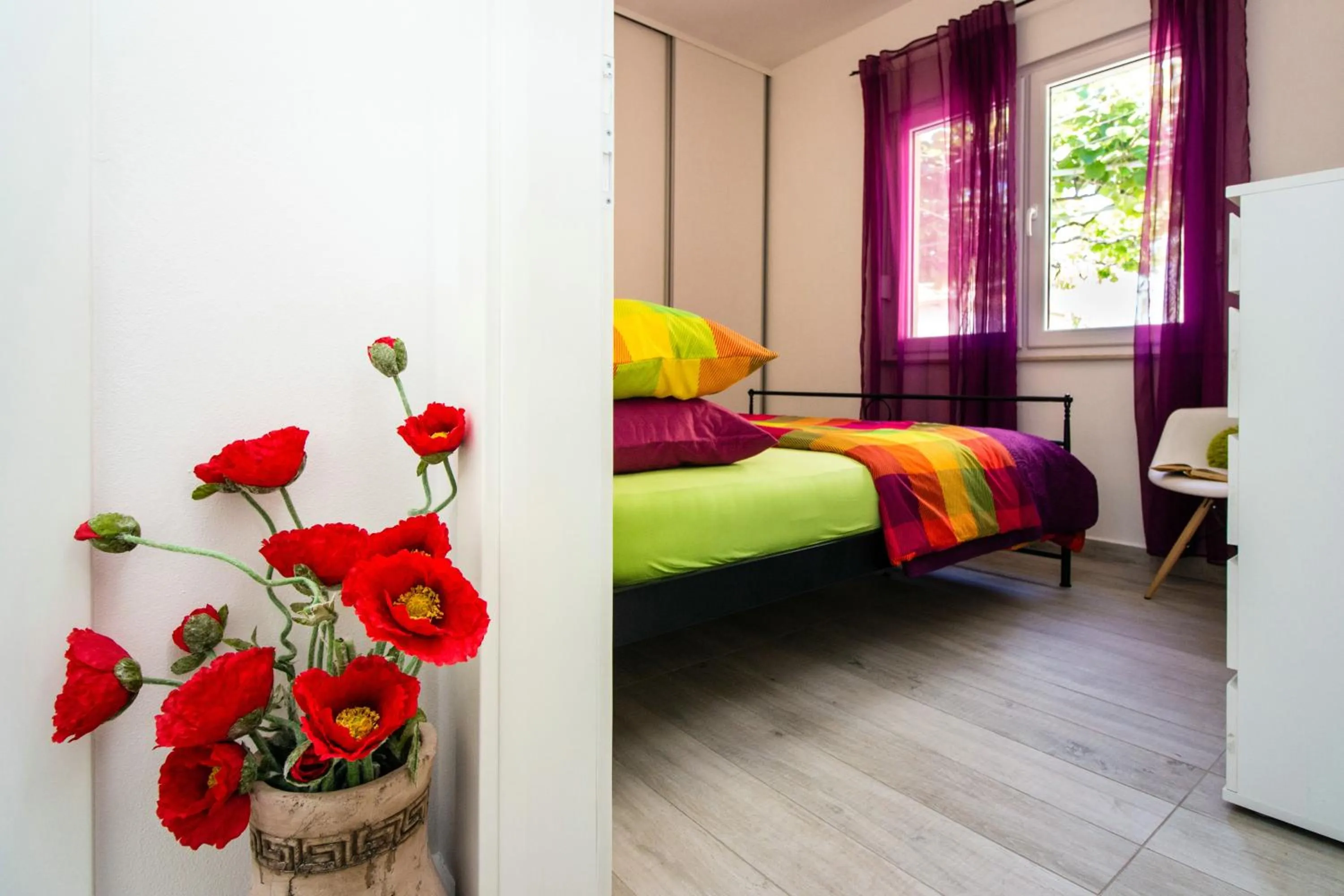 Bedroom, Bed in Apartments Satis