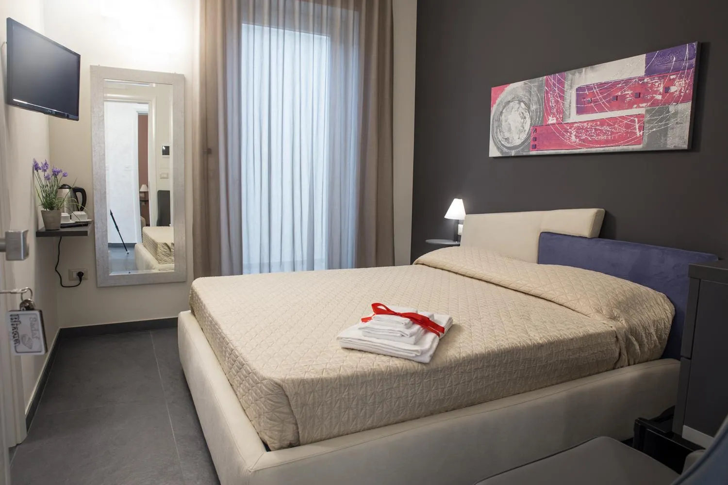 Bedroom, Bed in Bhagya