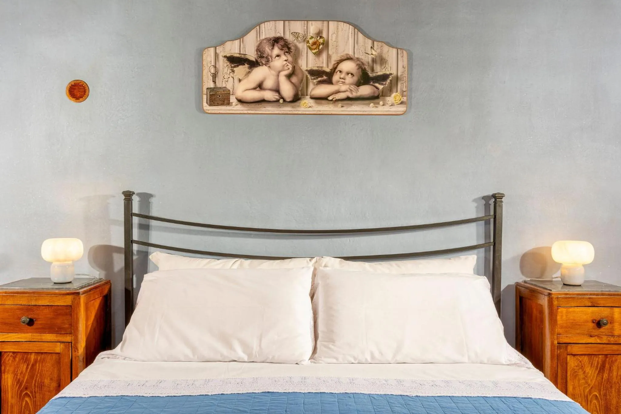 Bed in L'Angolino di Martiena, amazing view in Montepulciano