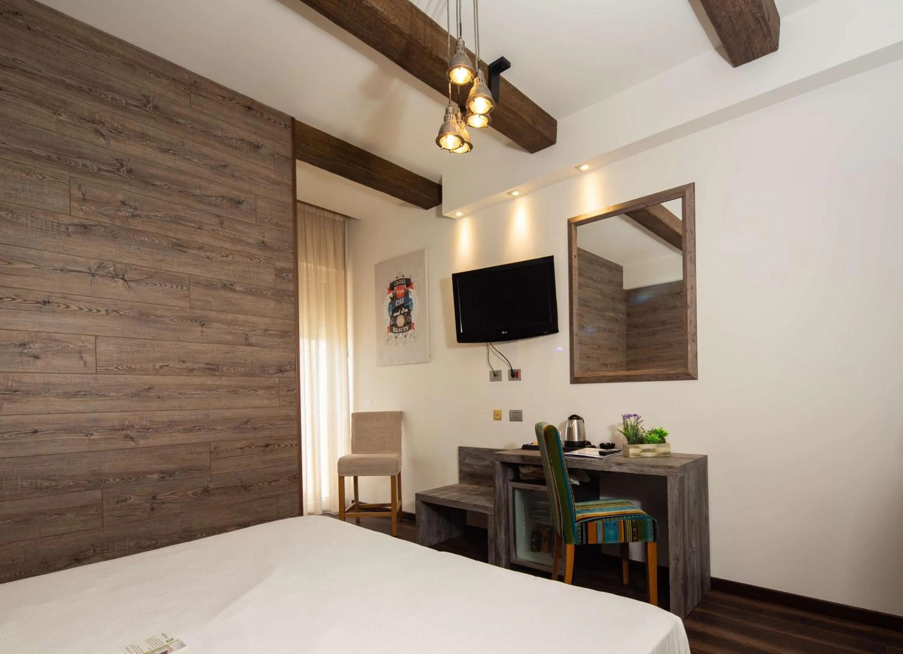 Bedroom, Bed in Best Western Maison B Hotel