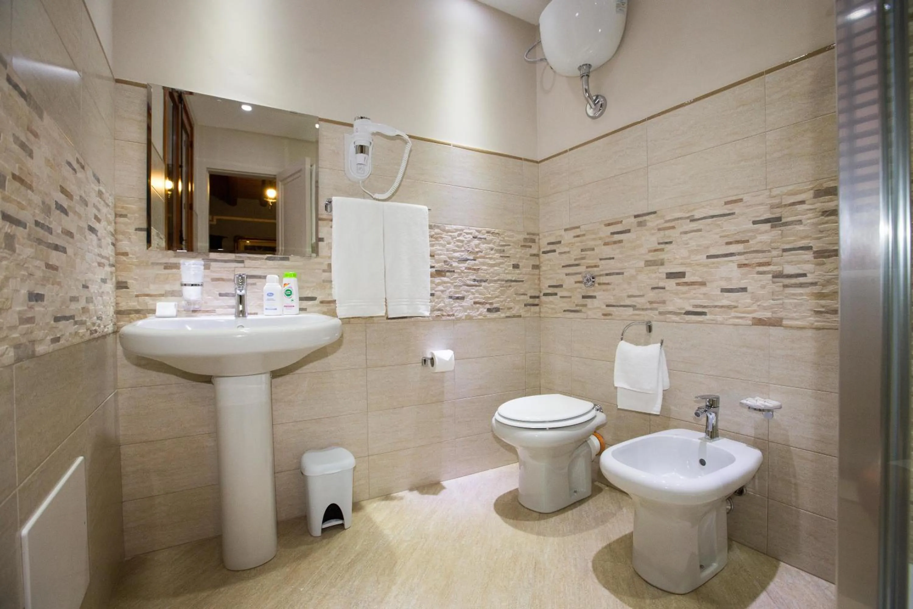 Bathroom in Palazzo Raho