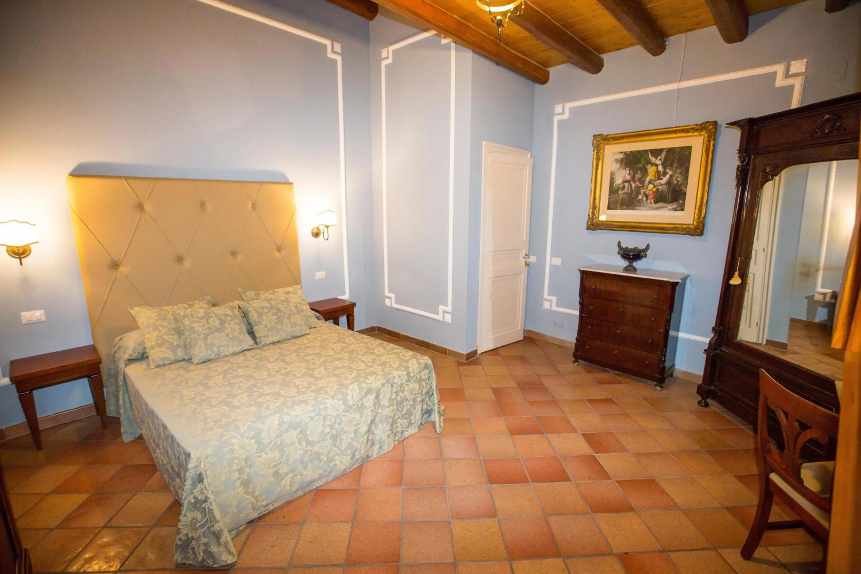 Bedroom, Bed in Palazzo Raho