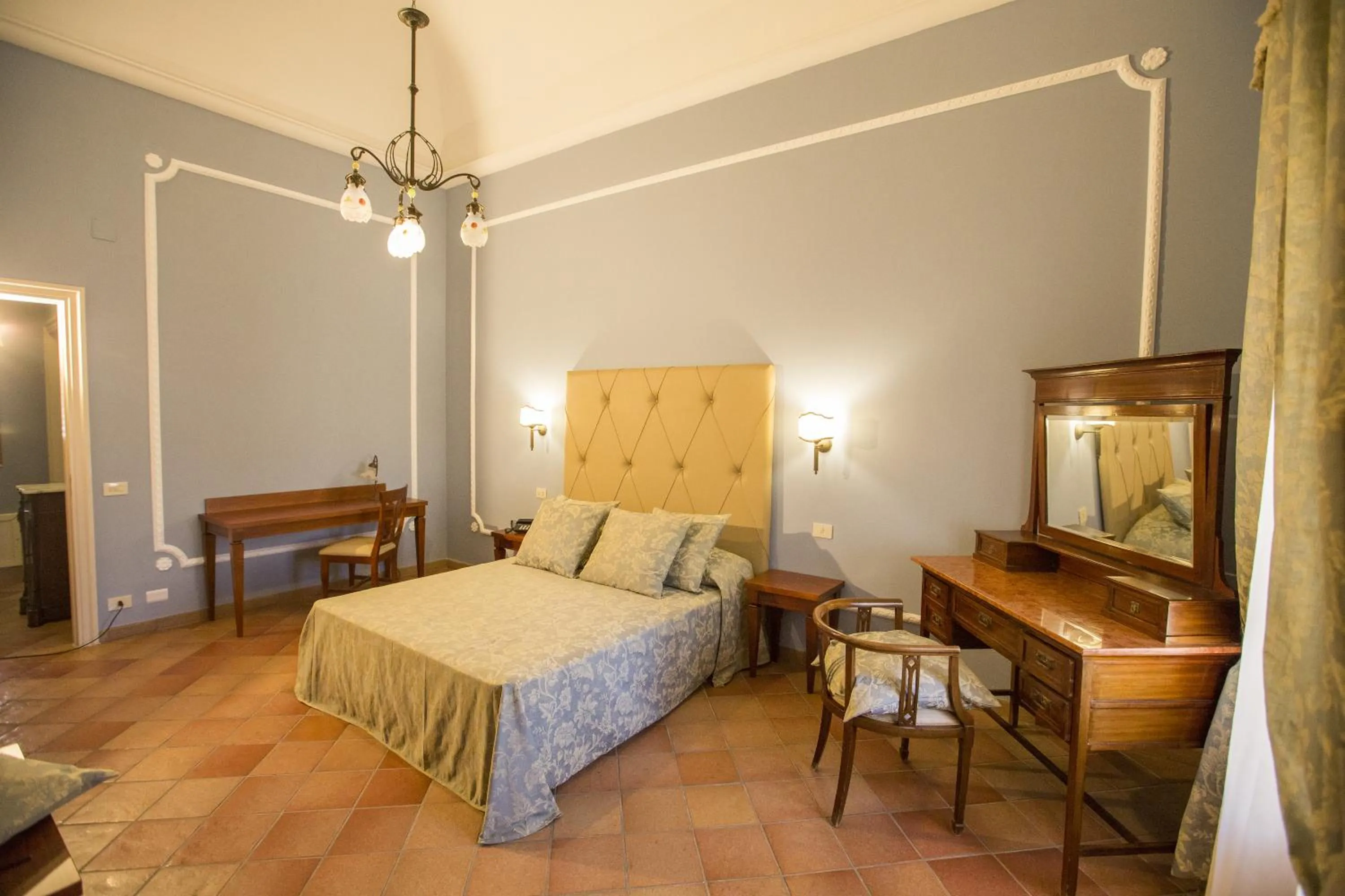 Bedroom, Bed in Palazzo Raho