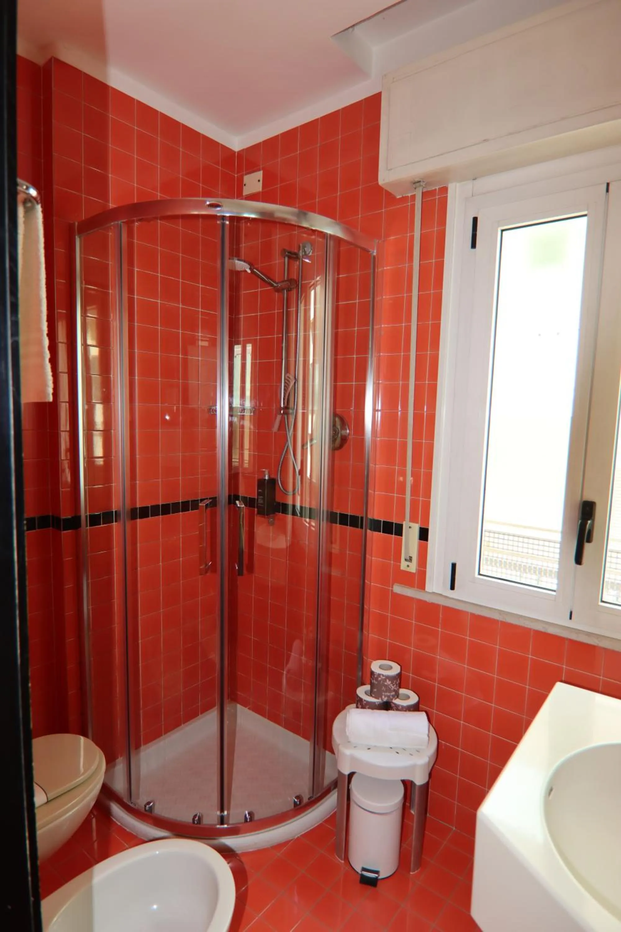 Shower in Hotel Derby