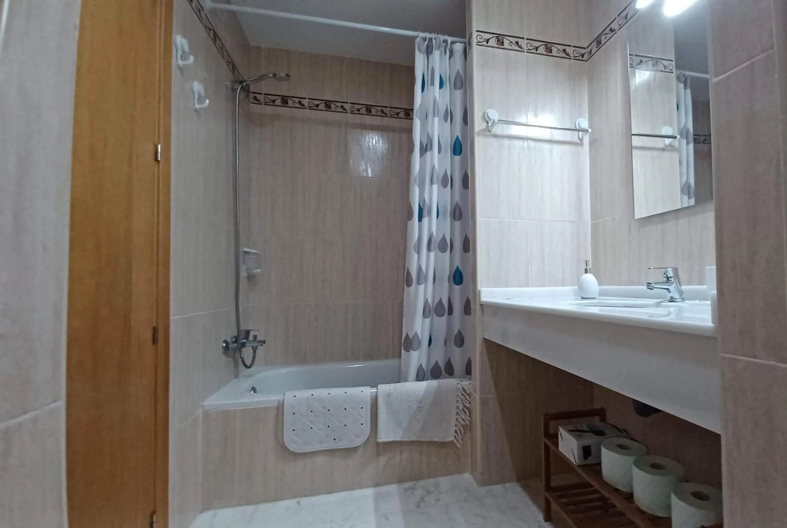 Shower in El Mirador "Lujo para 6 personas"