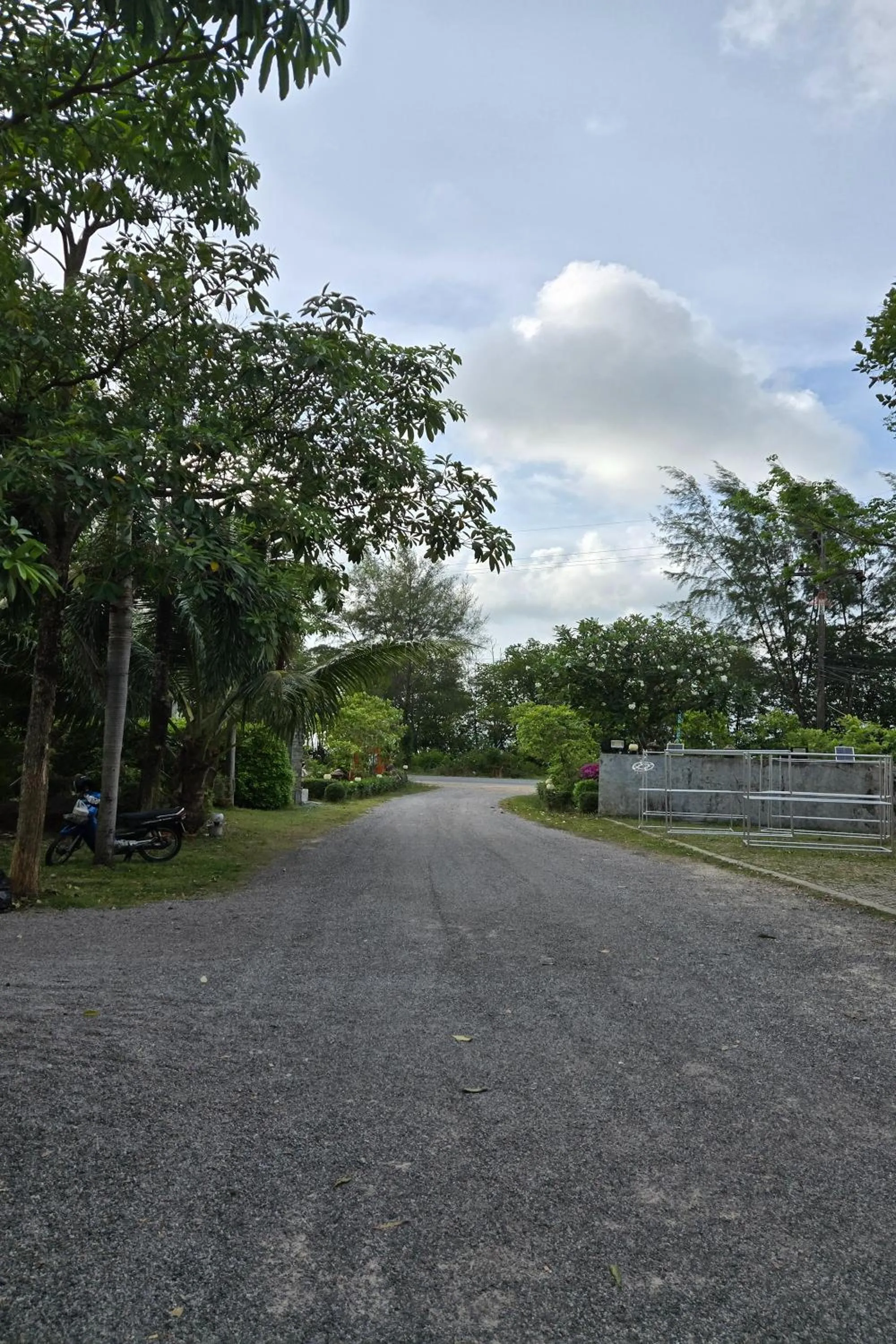 Day in KhiangLe Resort 1