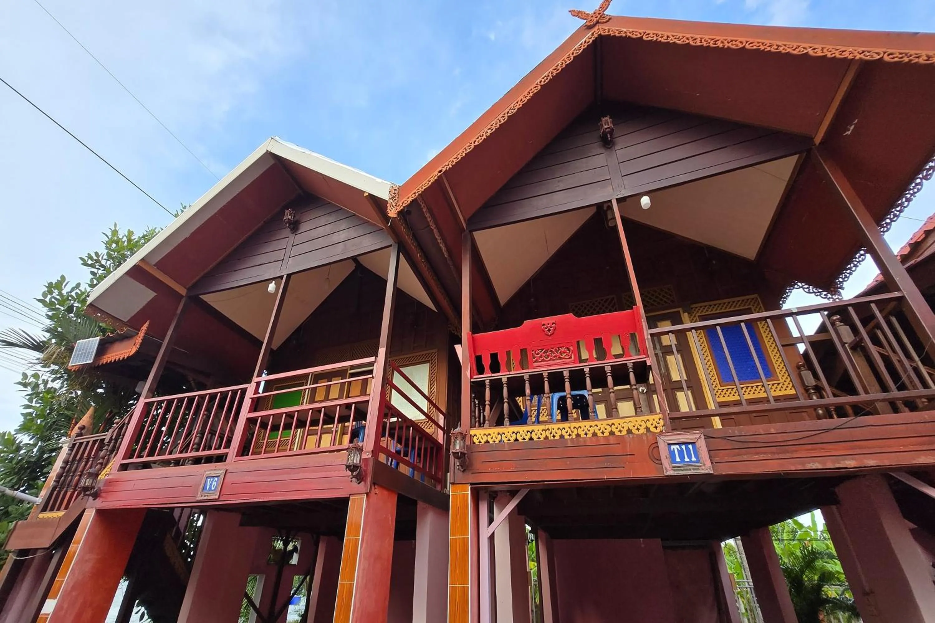 Property building in Ruean Mai KhiangLe Songkhla