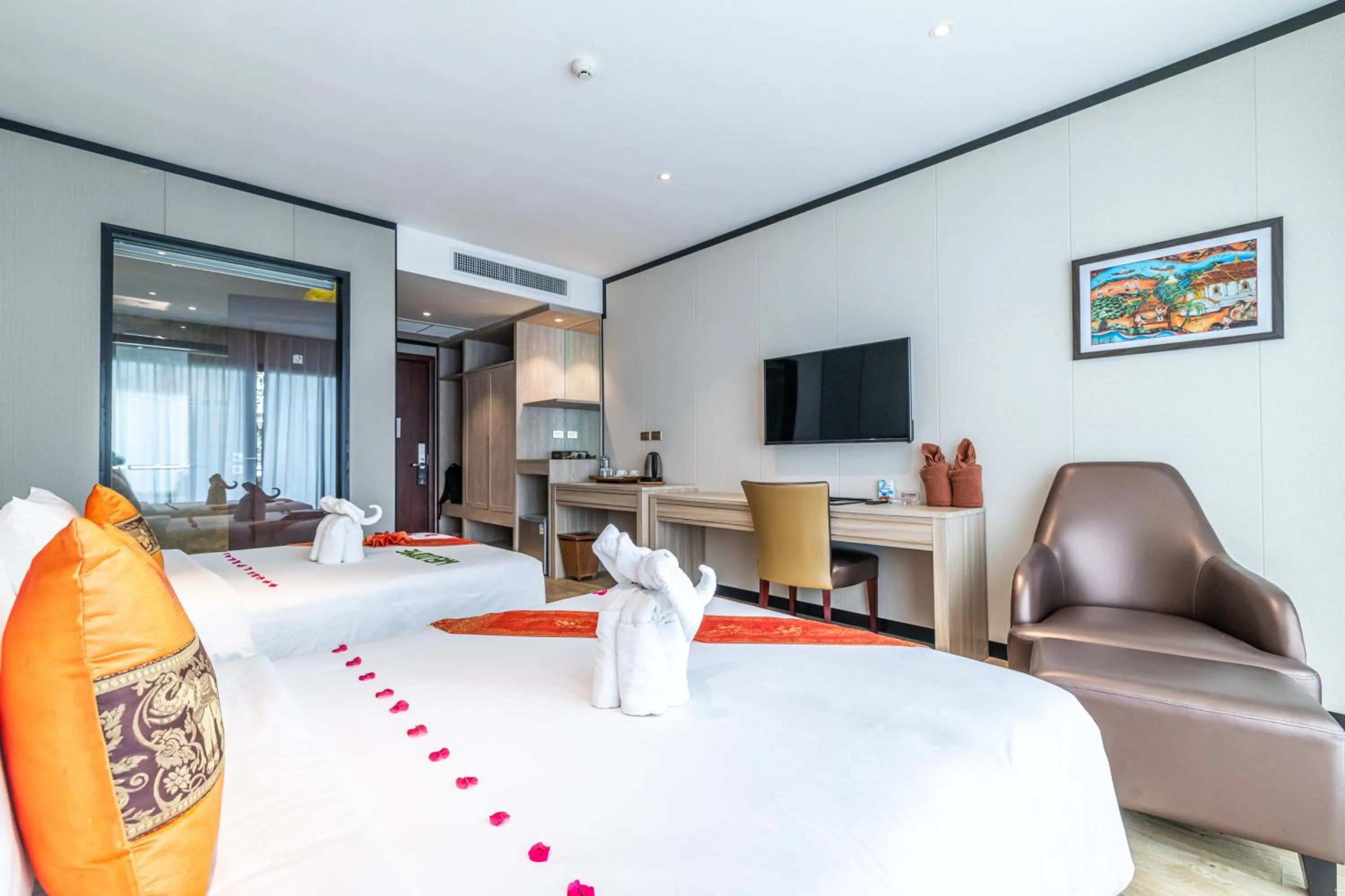 TV and multimedia in BJ & Radisson Sea View Hotel