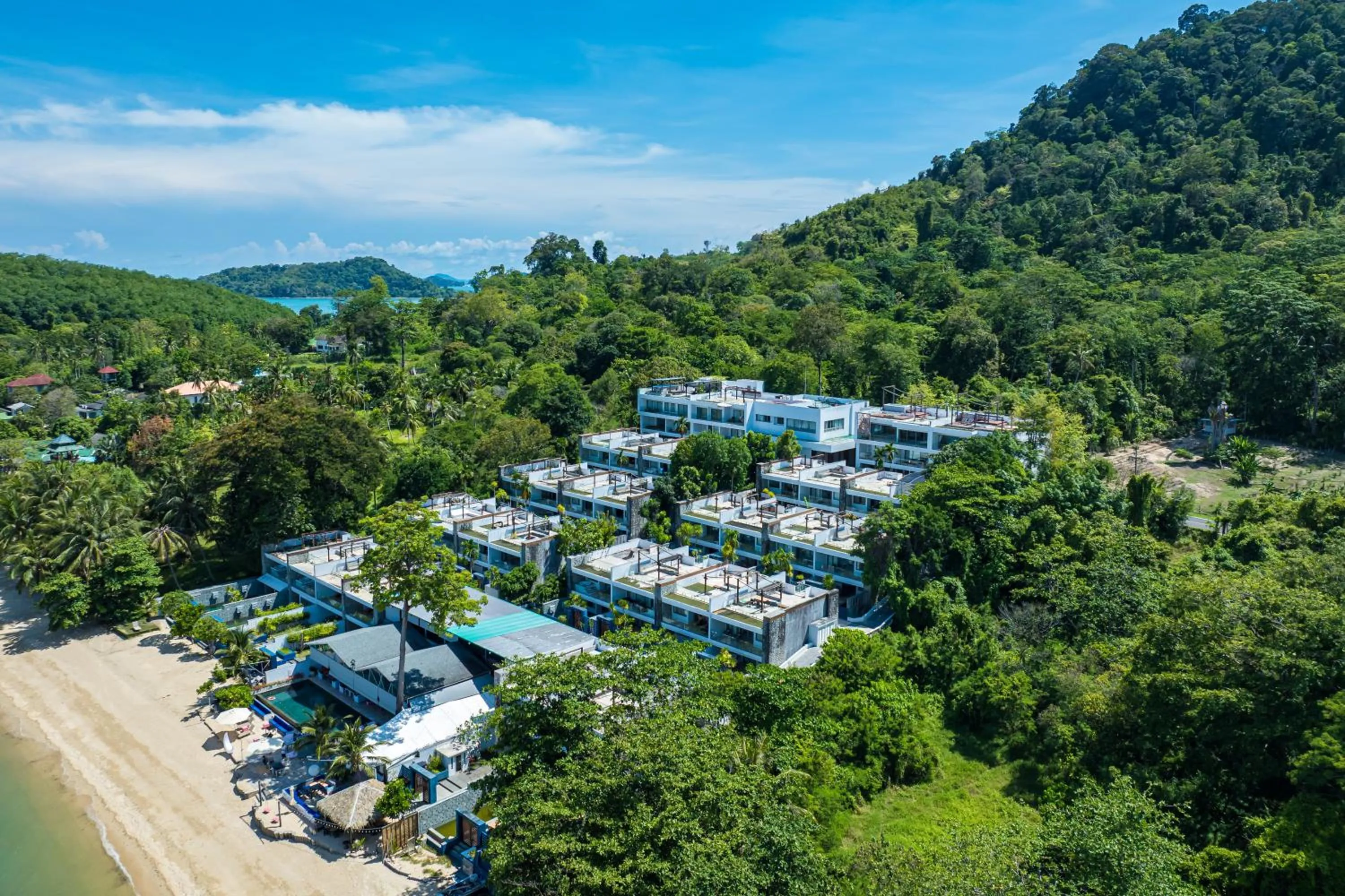 Spring in Phuket Moonlit Bay Seaview Resort & Spa