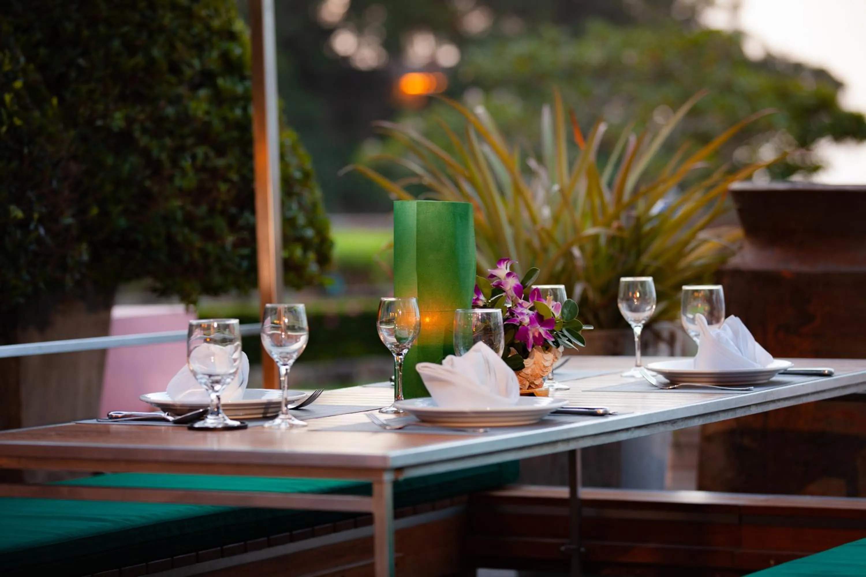 Lounge or bar in Phuket Moonlit Bay Seaview Resort & Spa