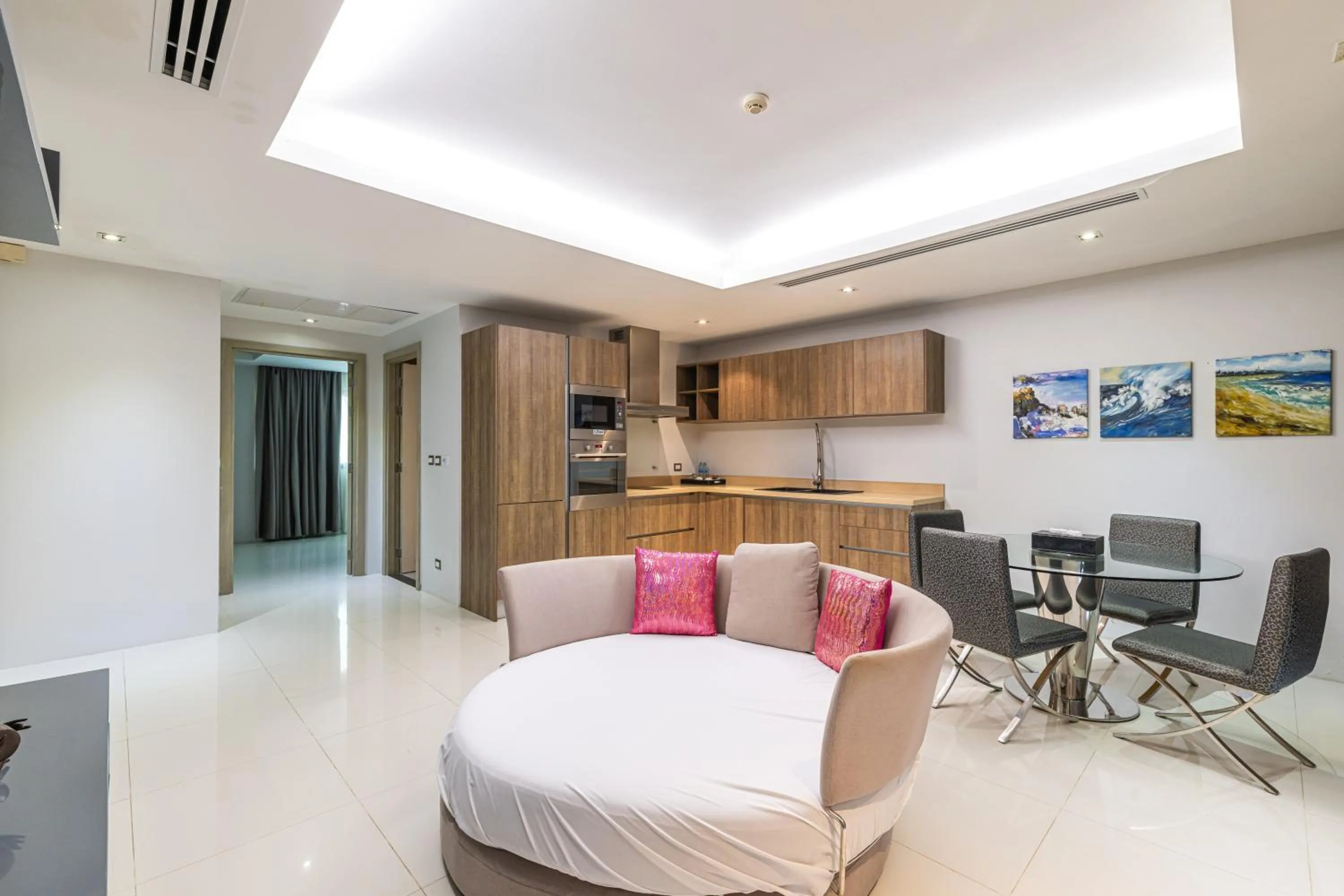 Kitchen or kitchenette in Phuket Moonlit Bay Seaview Resort & Spa