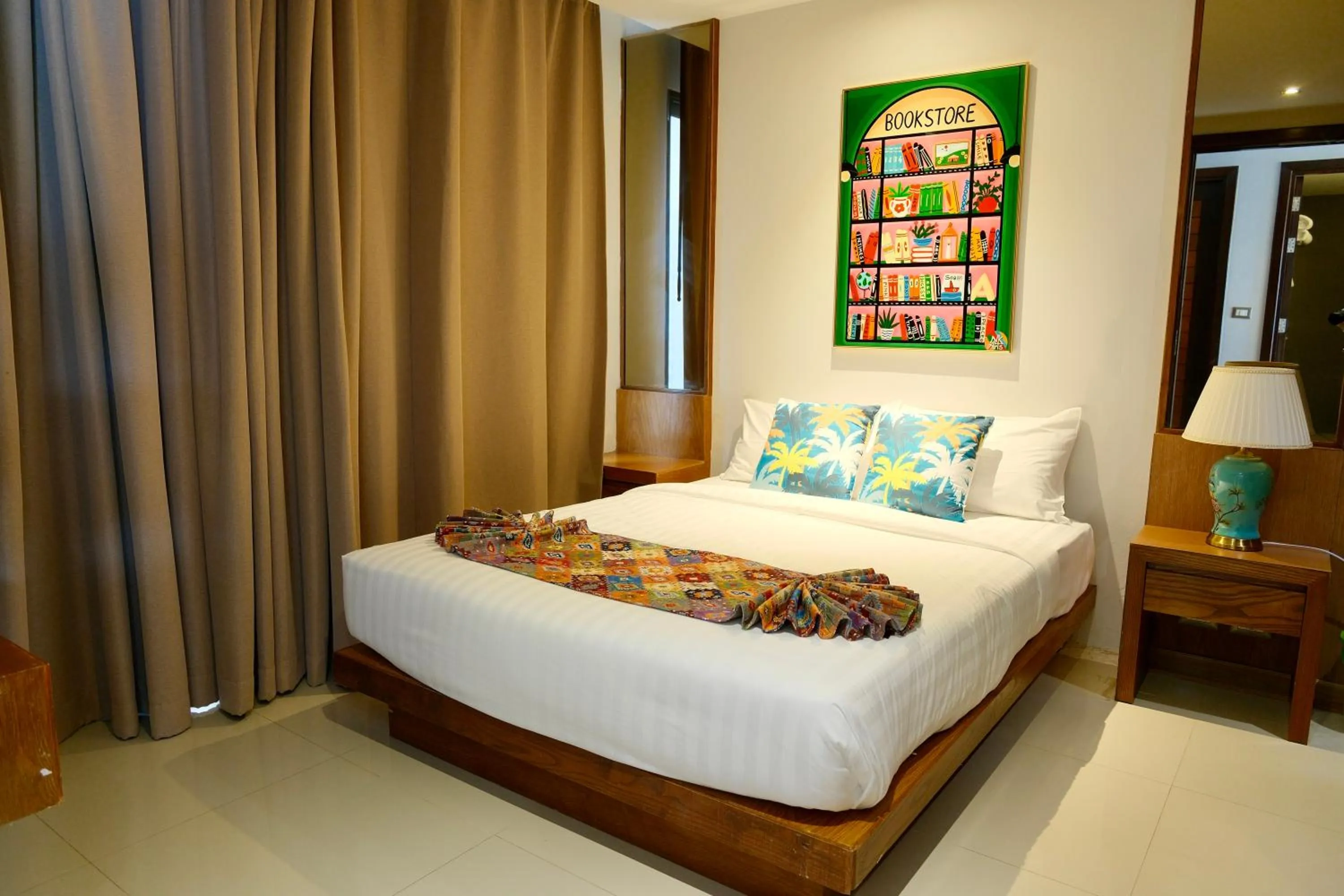 Bed in Phuket Moonlit Bay Seaview Resort & Spa