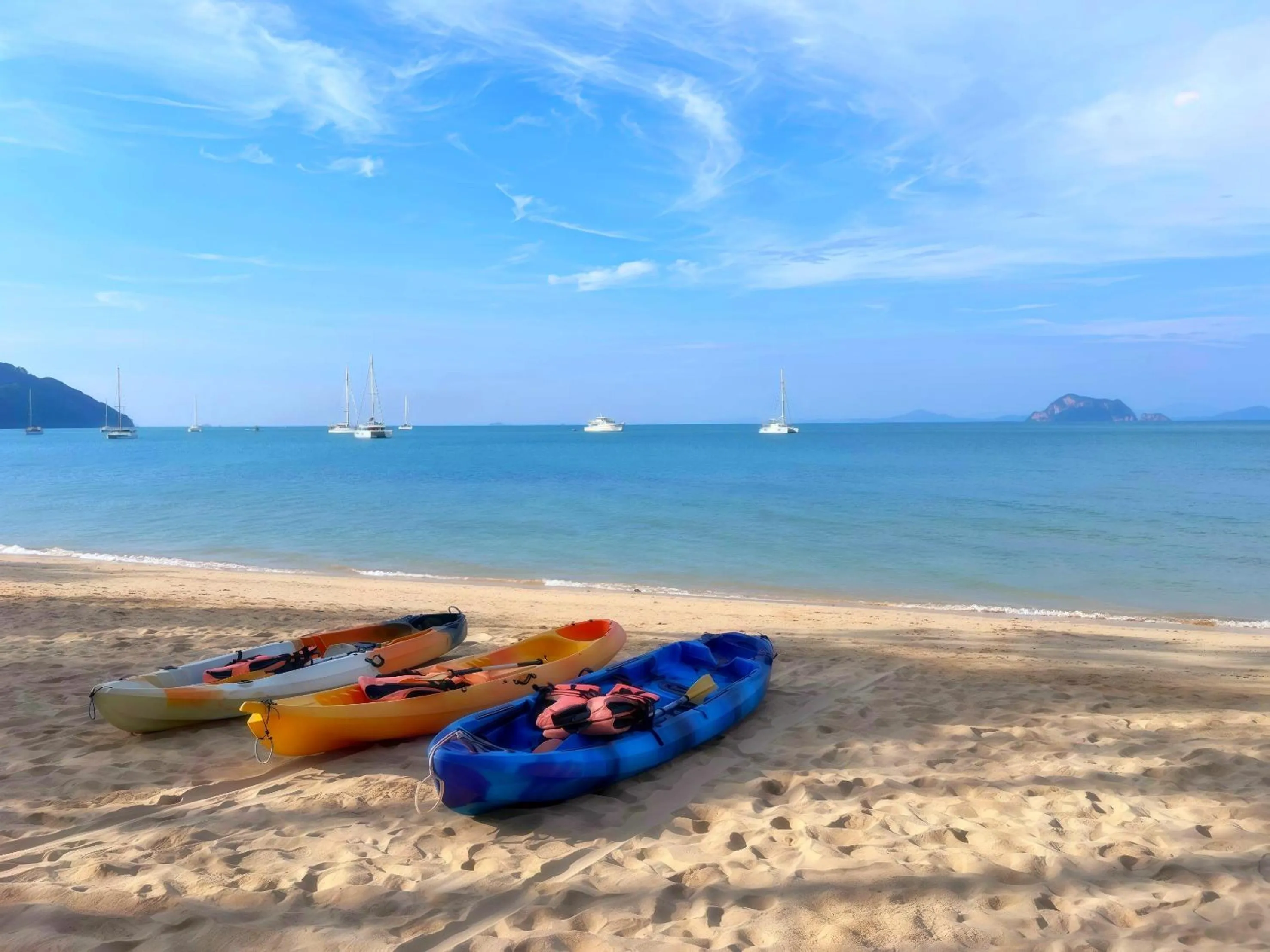Day in Phuket Moonlit Bay Seaview Resort & Spa