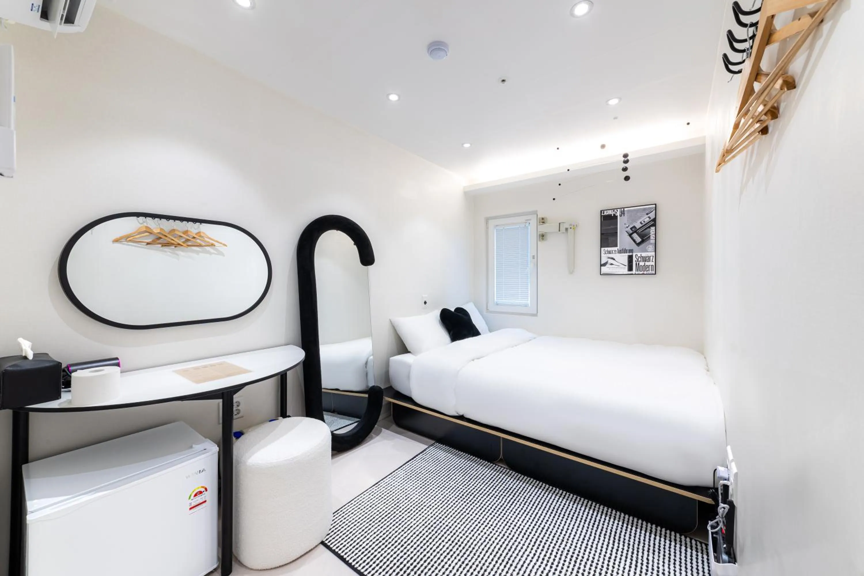 Bed in Slowon Hongdae