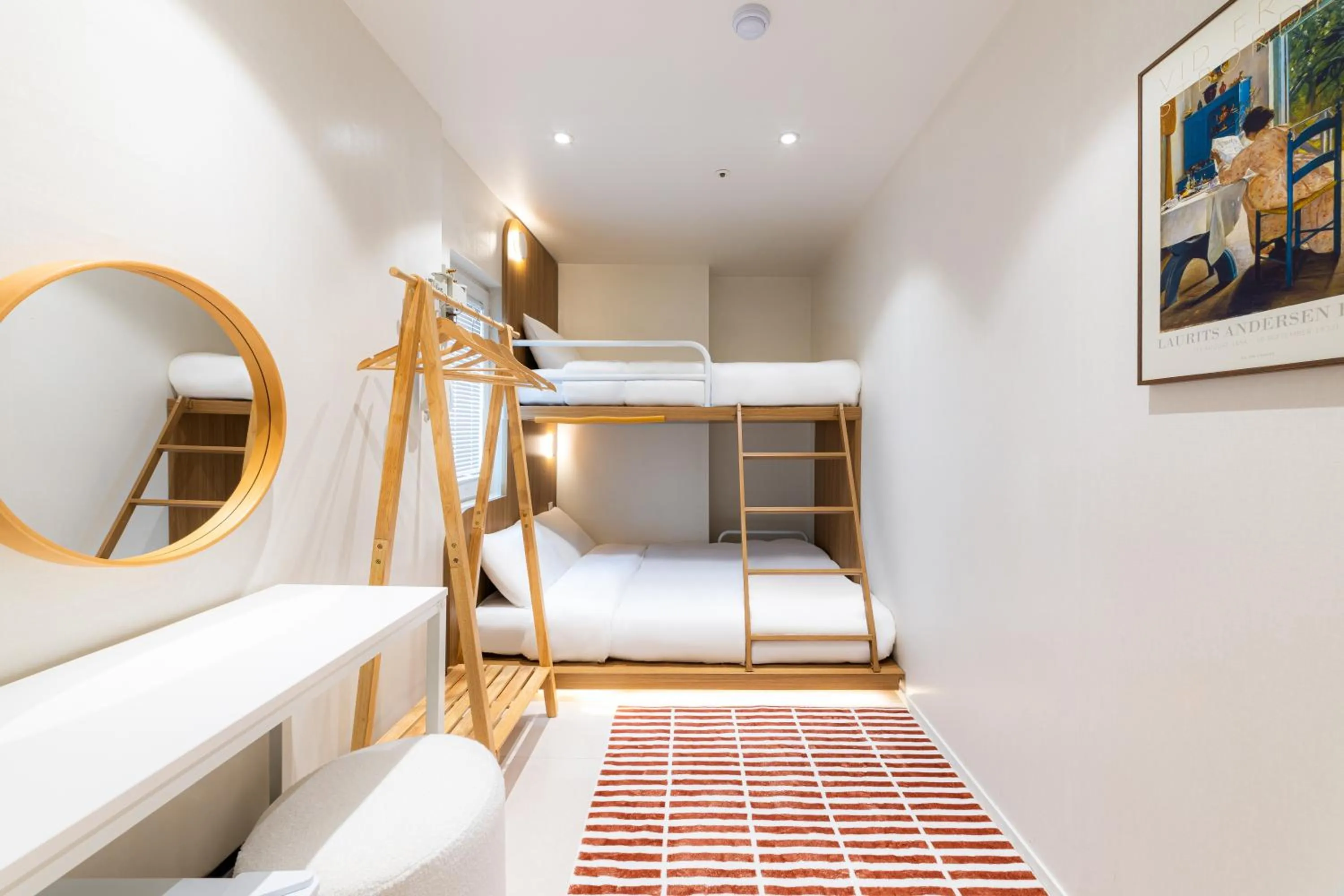 Bed in Slowon Hongdae