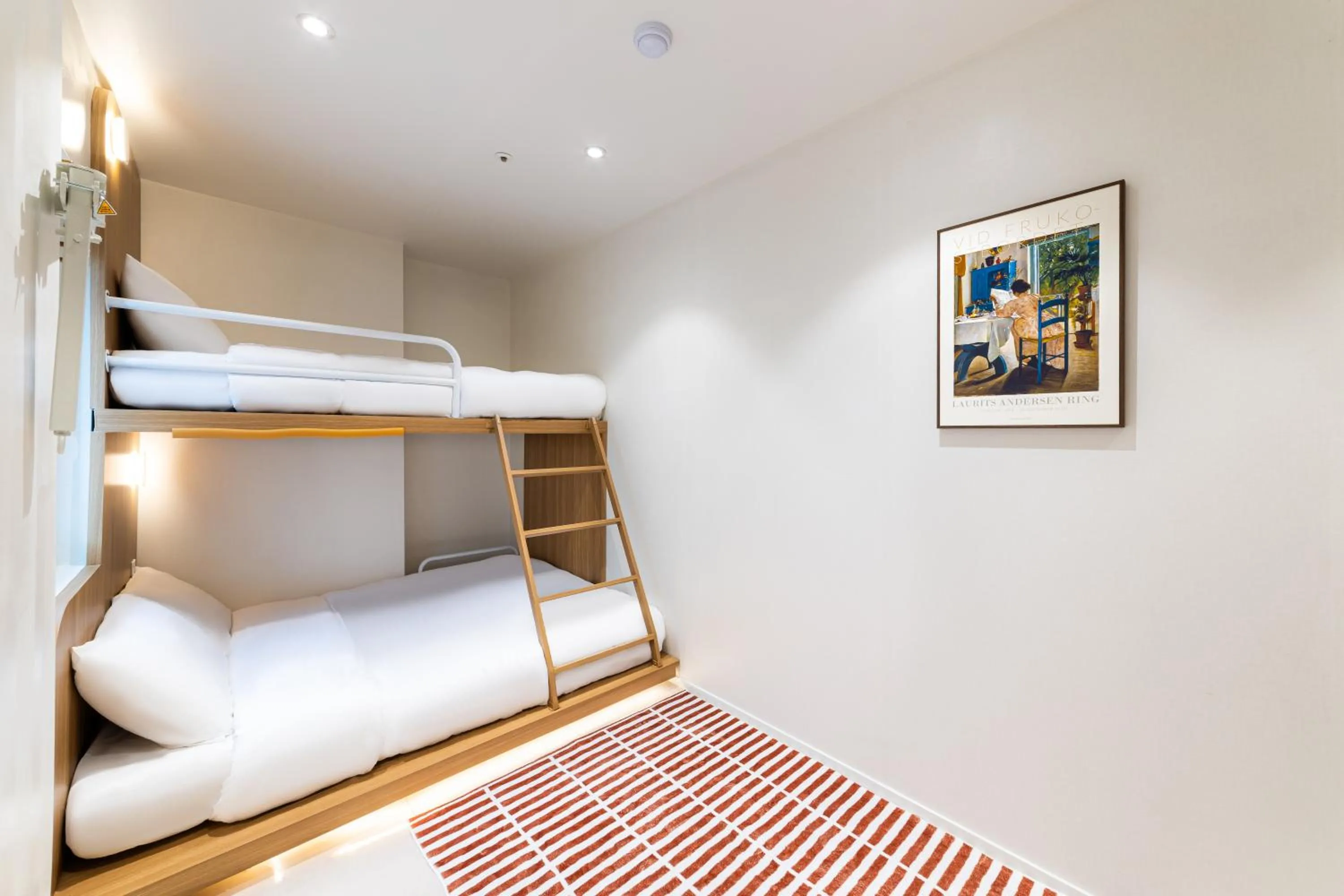 Bed in Slowon Hongdae