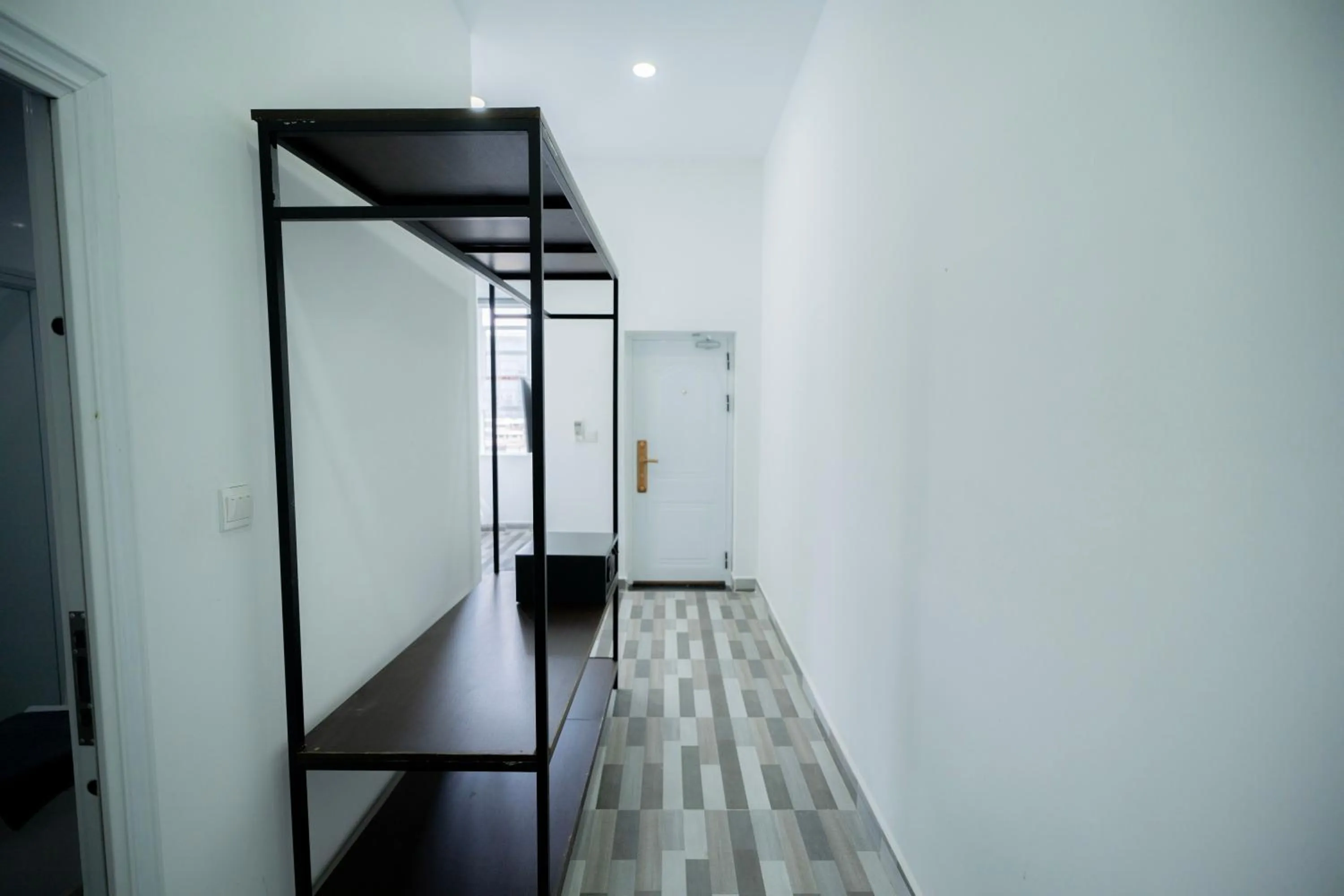 wardrobe in Bona Hotel