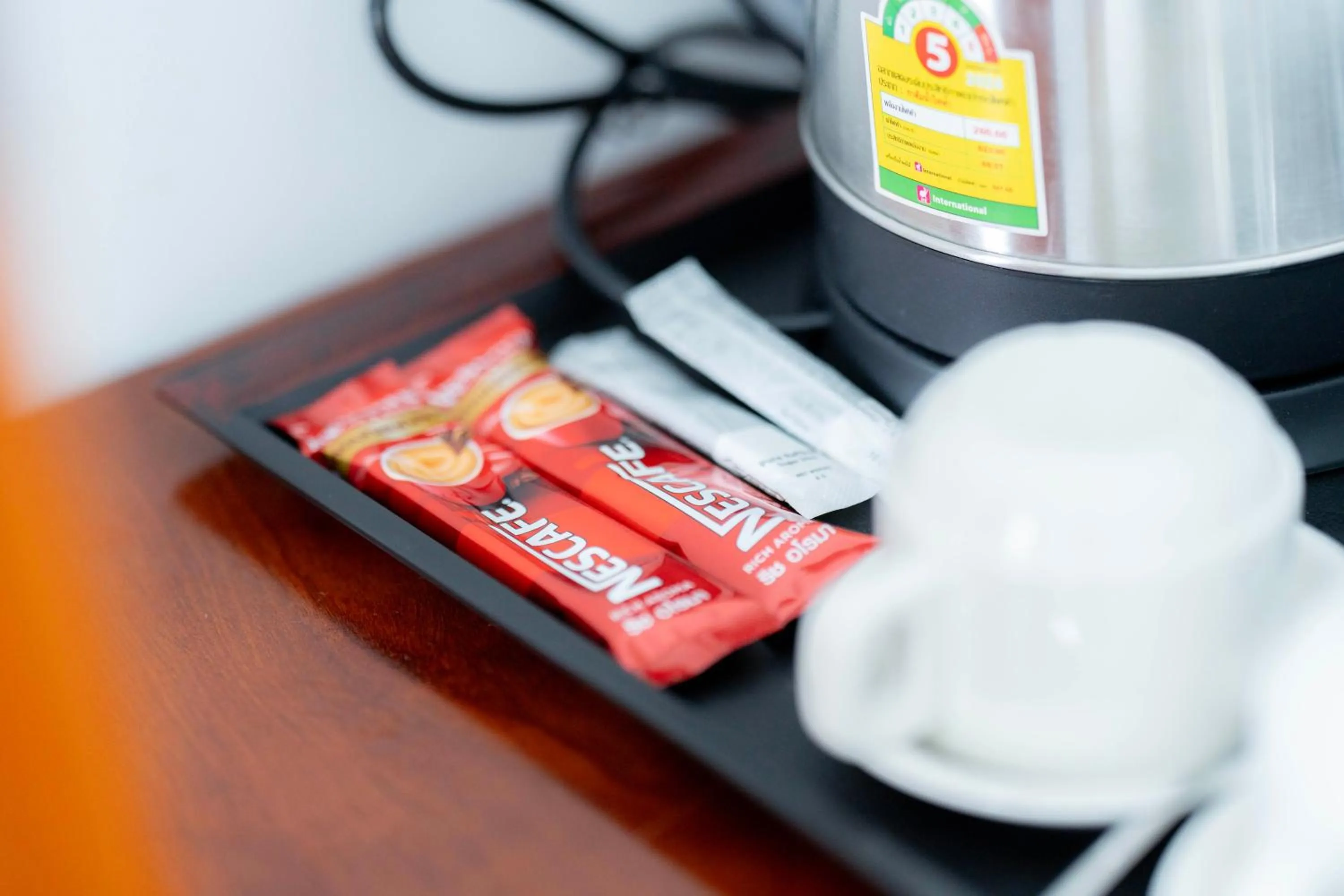 Coffee/tea facilities in Bona Hotel