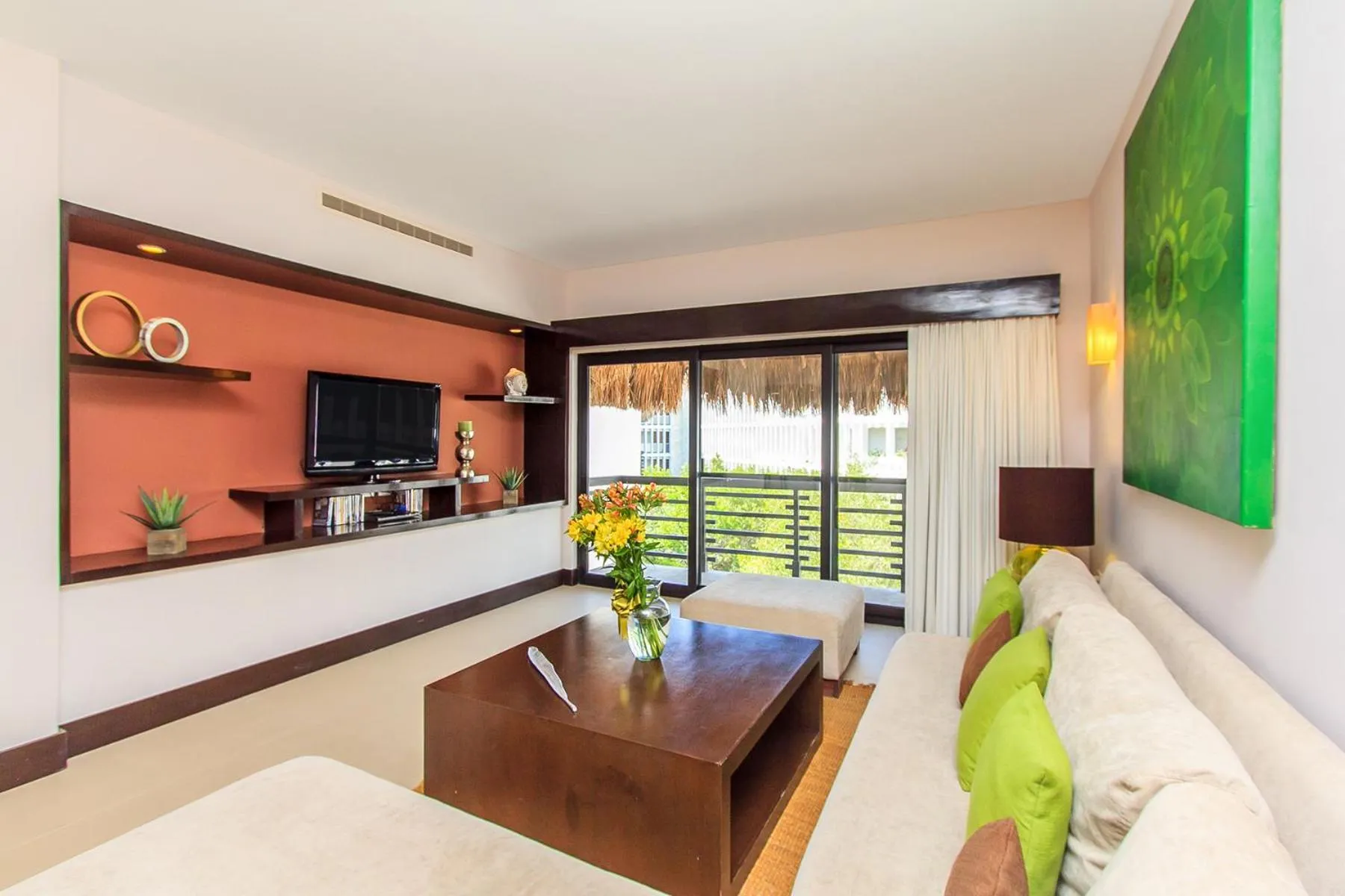 Balcony/Terrace in Aldea Thai by Stella Rentals