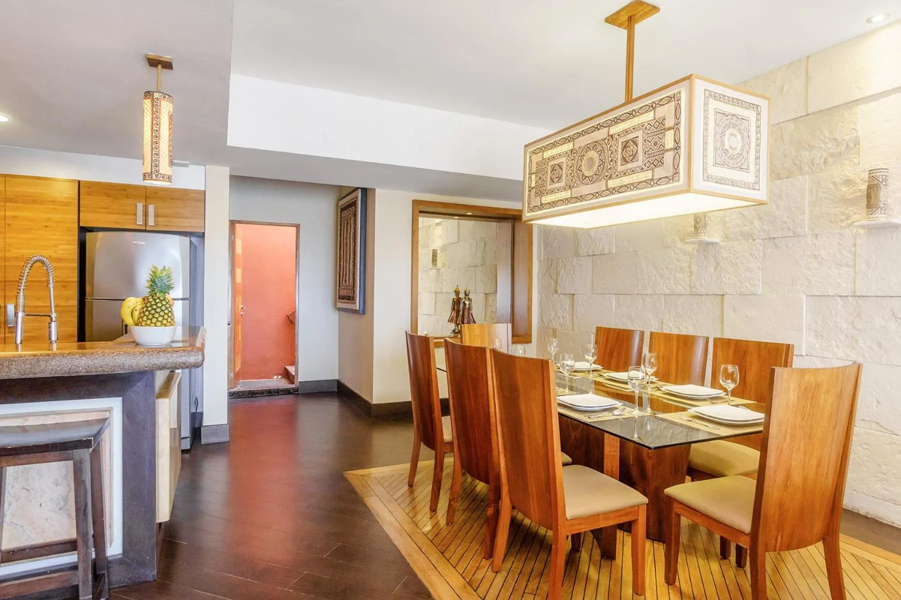 Kitchen or kitchenette in Aldea Thai by Stella Rentals