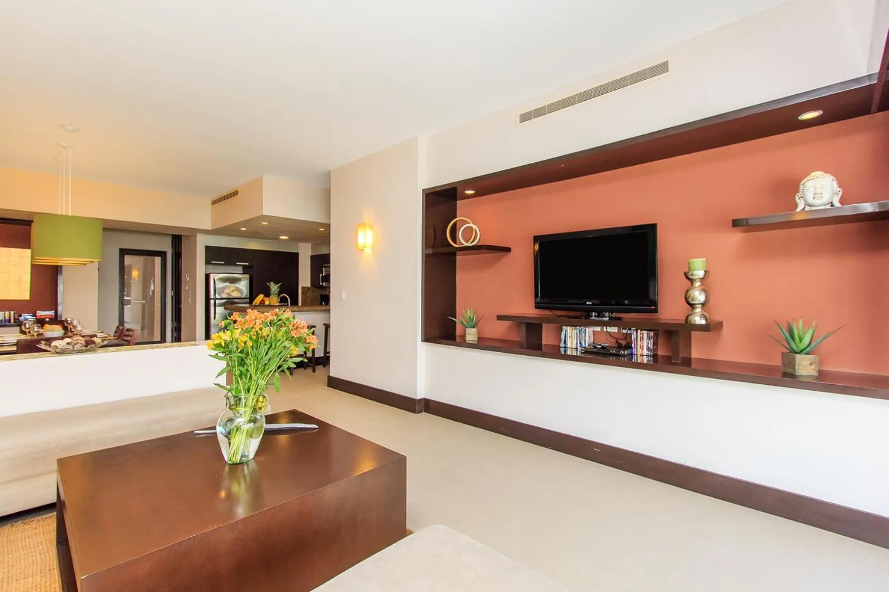 TV and multimedia in Aldea Thai by Stella Rentals