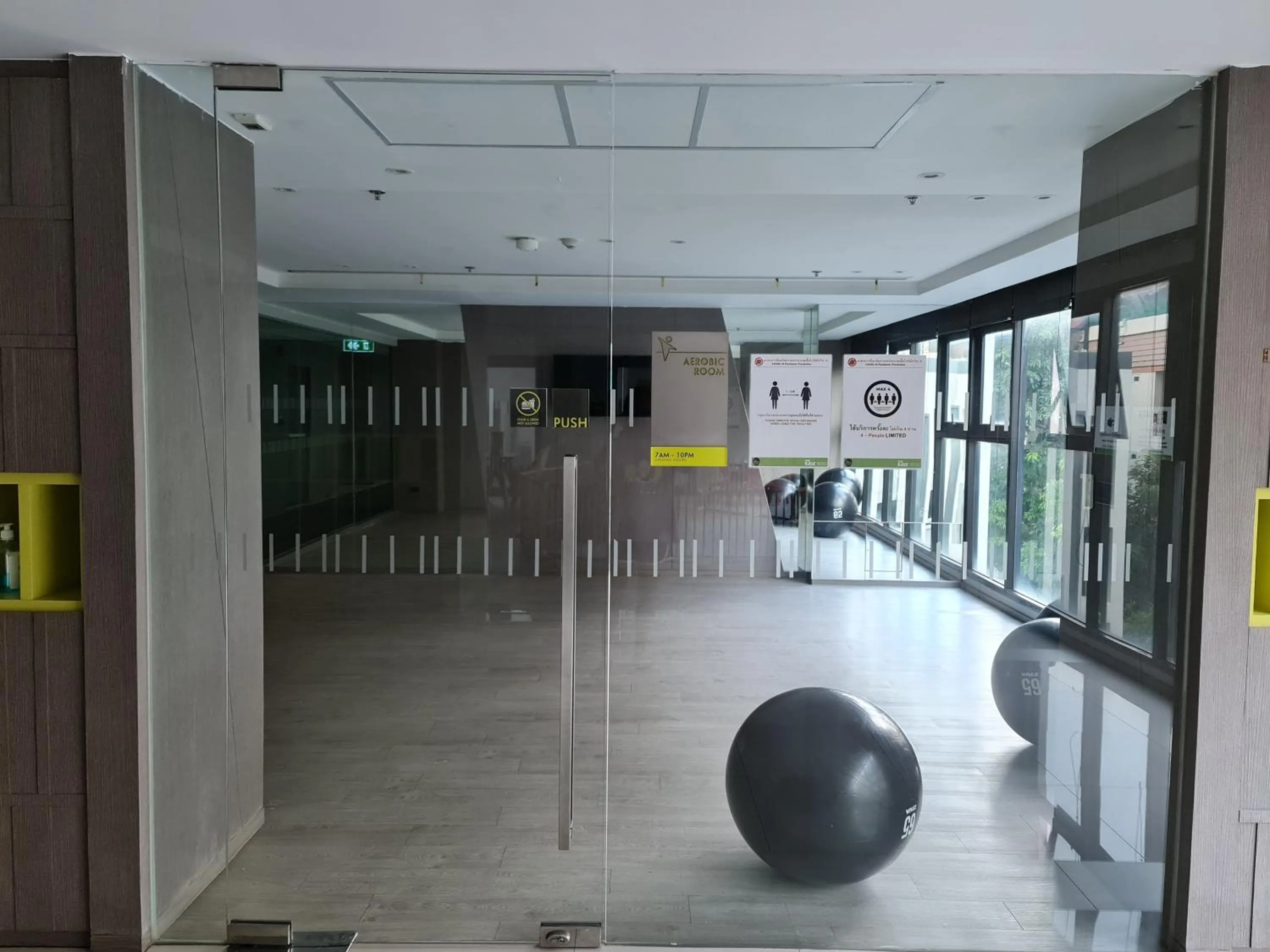 The base central pattaya condo