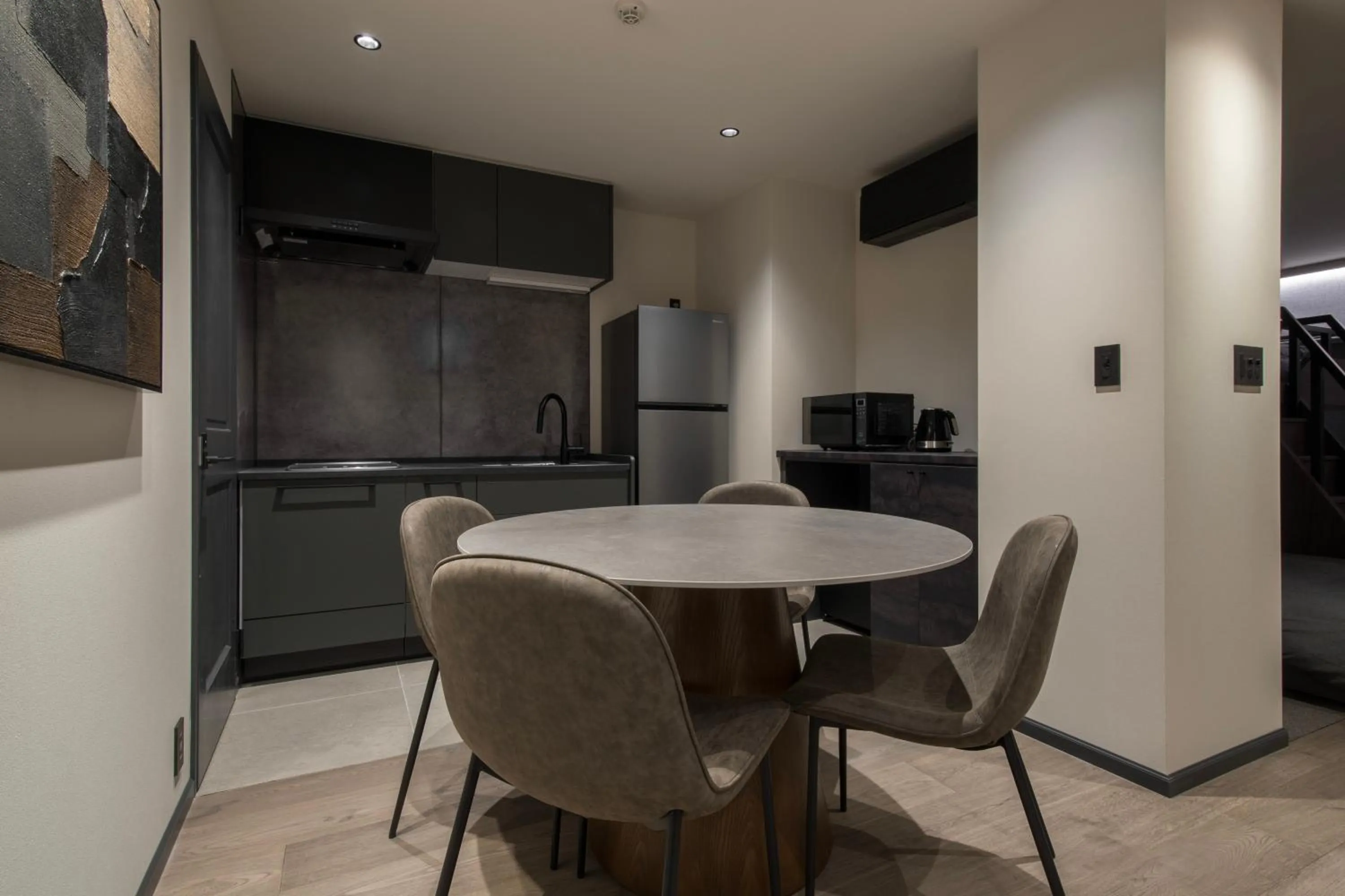 Dining area in Hotel Guild 5