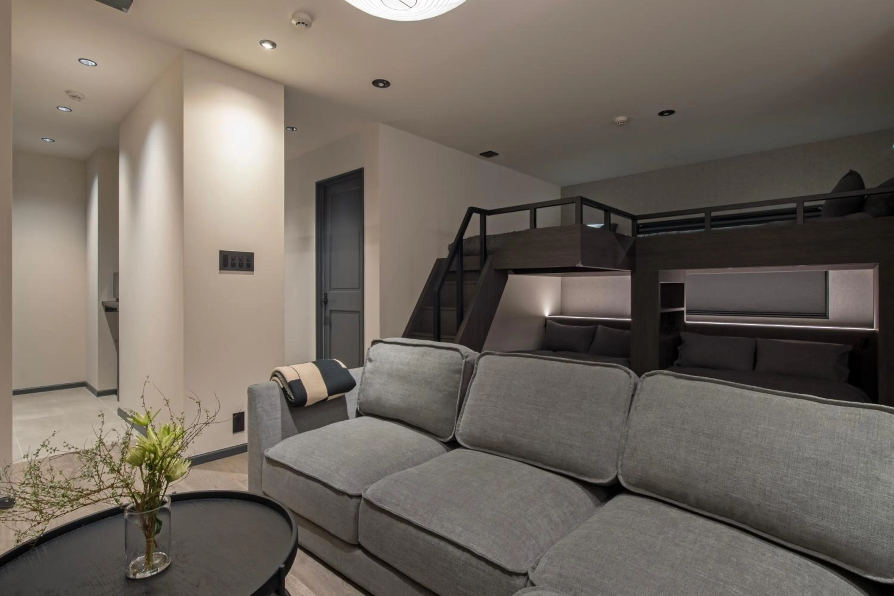 Living room in Hotel Guild 5