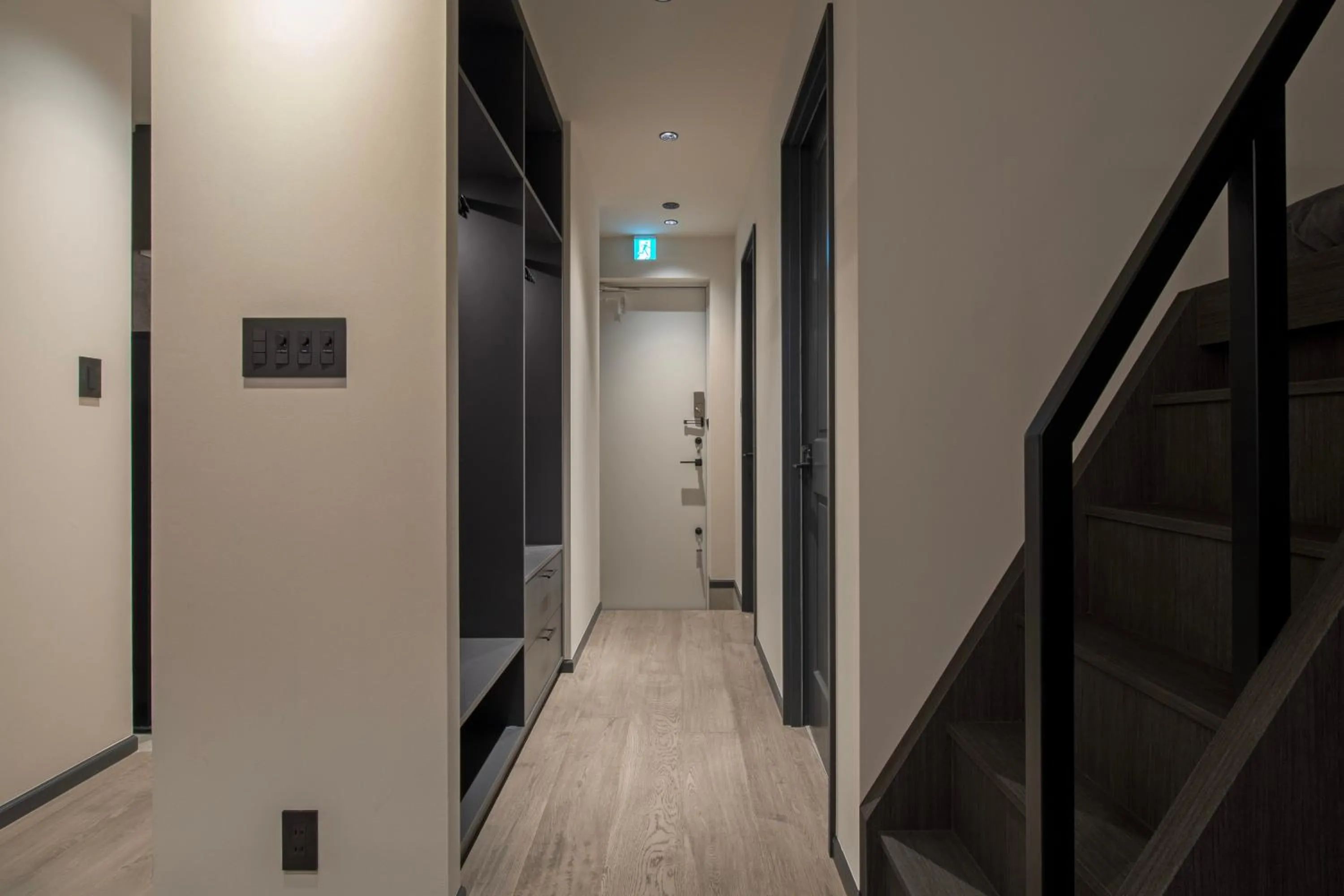 Photo of the whole room in Hotel Guild 5