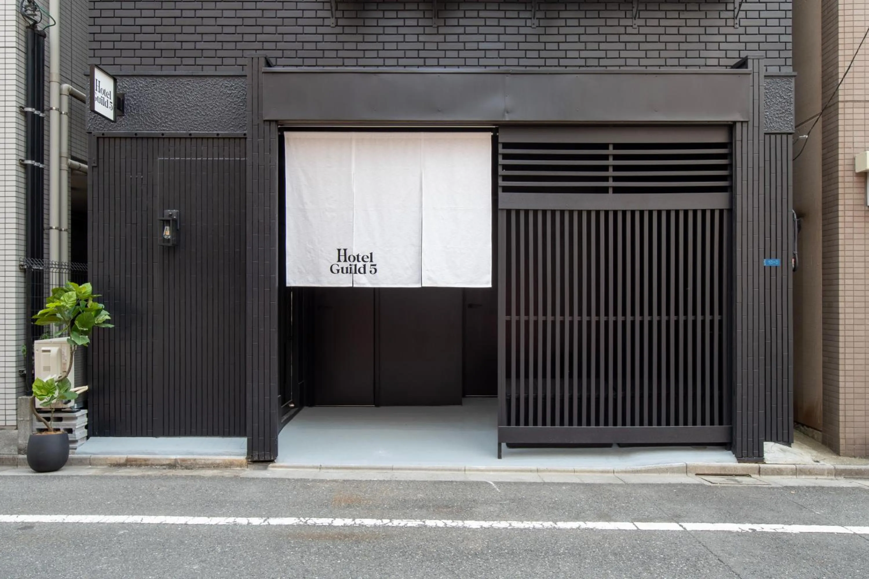 Property building in Hotel Guild 5