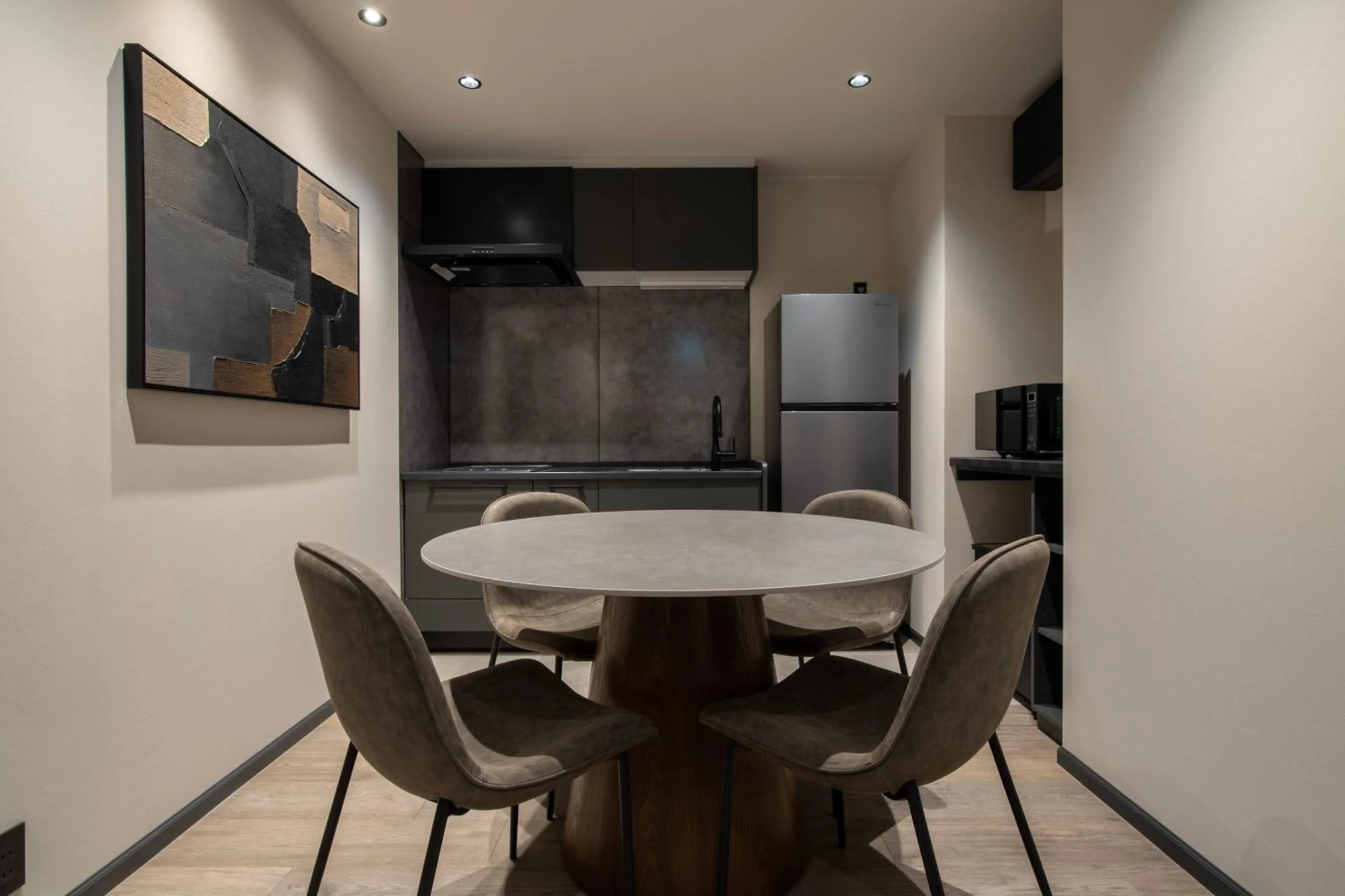 Dining area in Hotel Guild 5