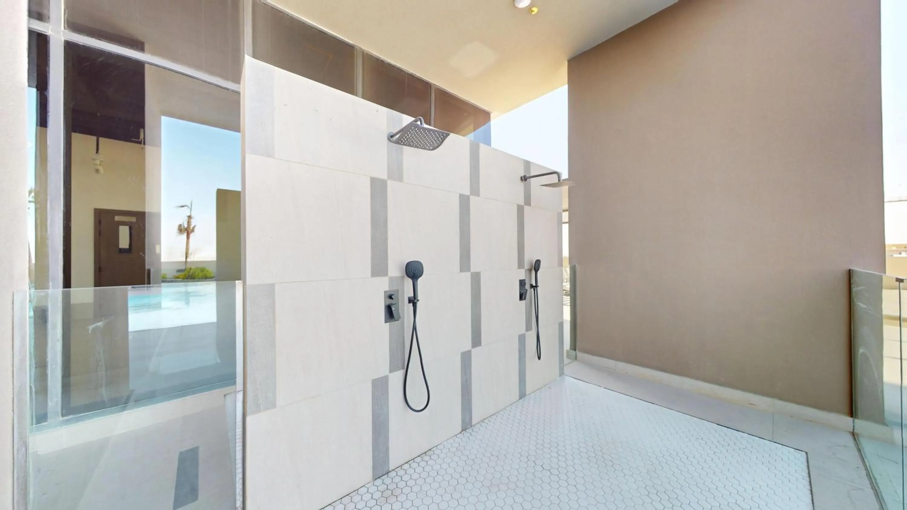 Shower in The Community Jumeirah Village