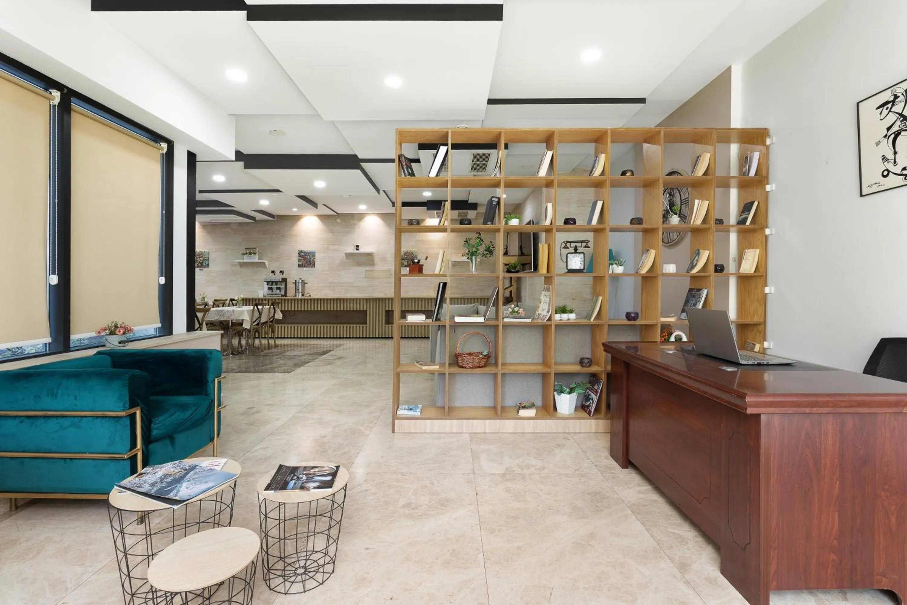 Business facilities in Iveria Inn Hotel