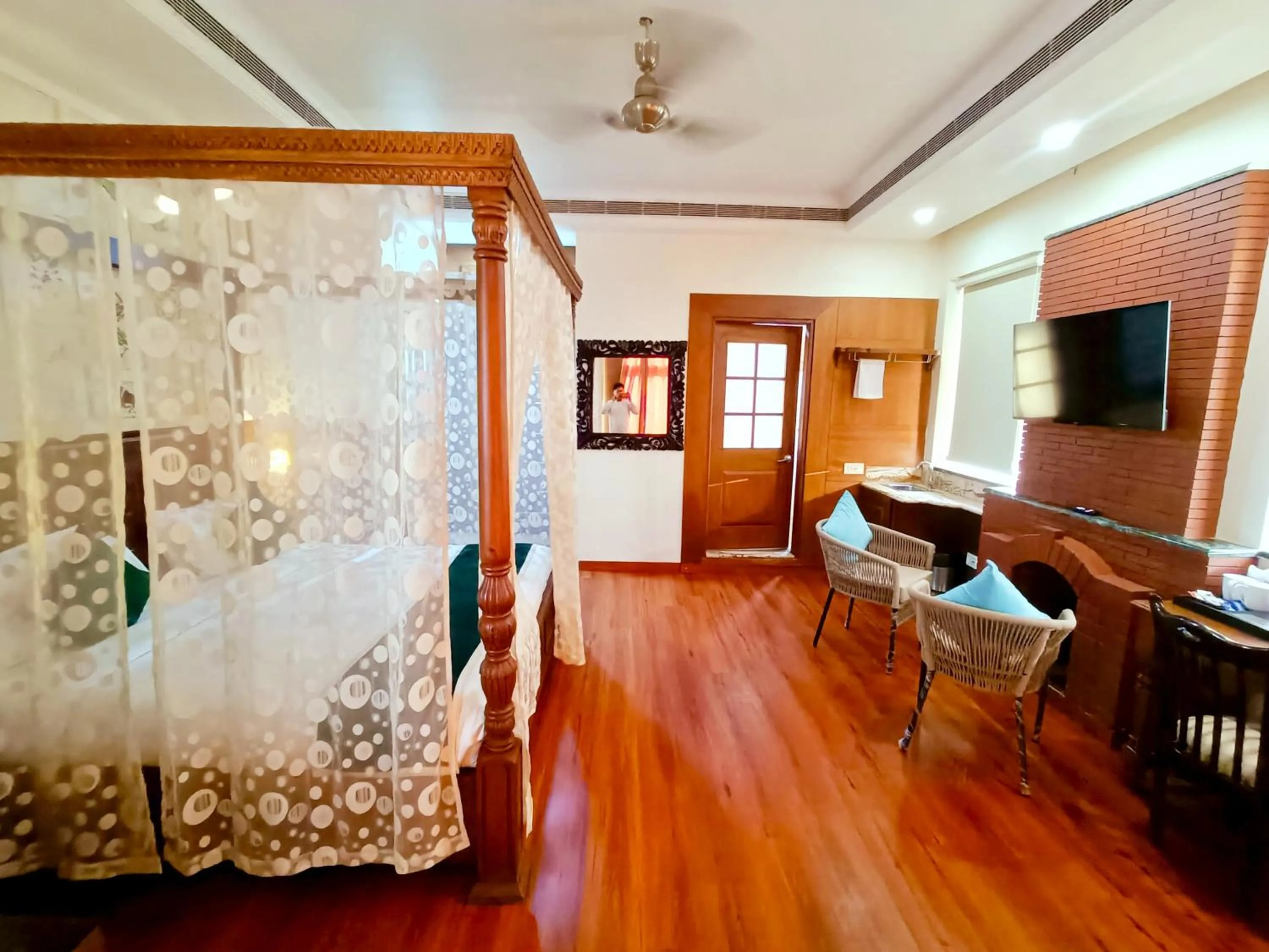 Suite with Balcony in Hotel Sun Grand