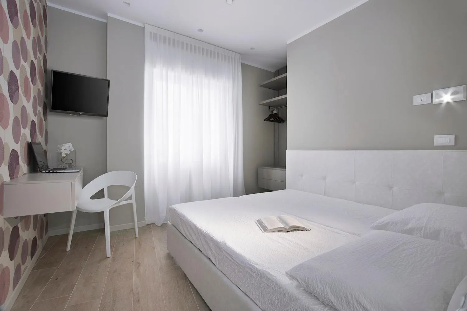 Bed in Residence Dolcemare