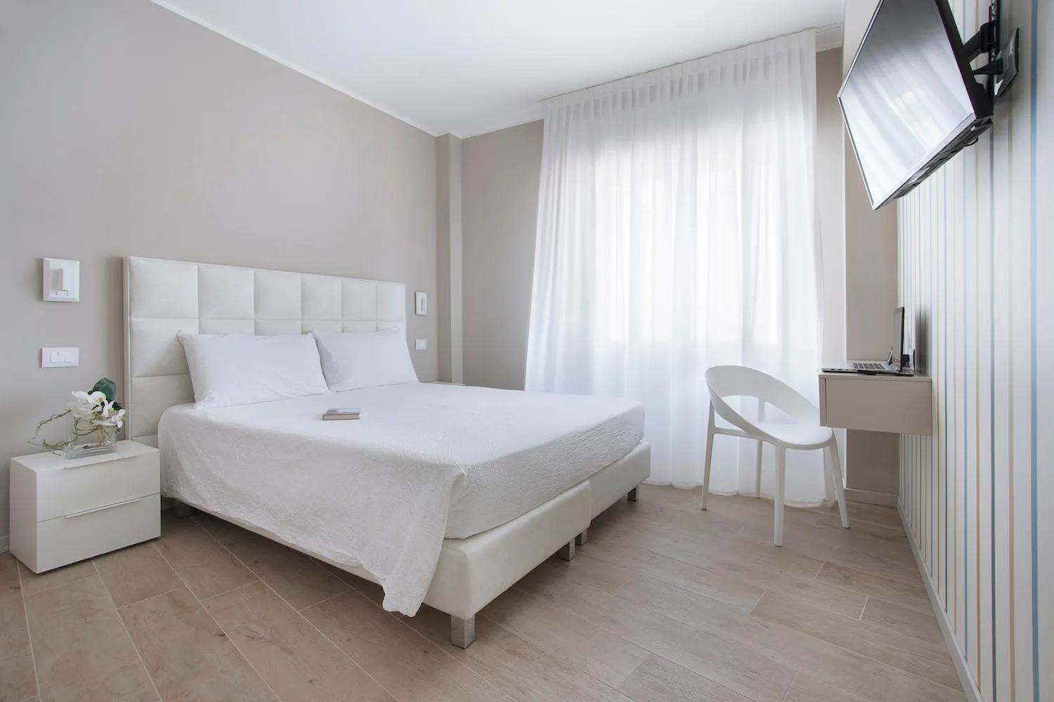 Bedroom, Bed in Residence Dolcemare