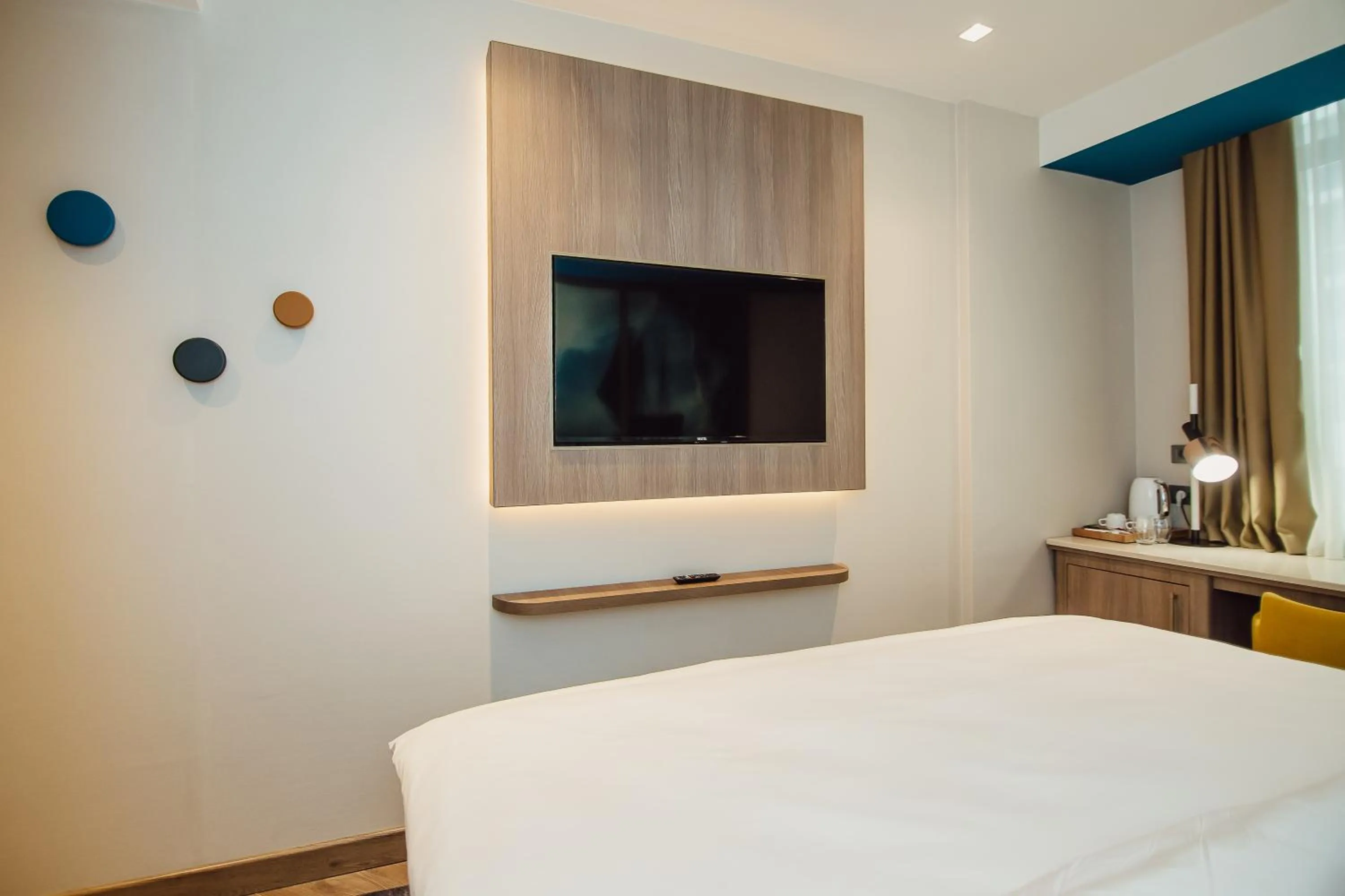 TV and multimedia, Bed in La Quinta by Wyndham Batumi