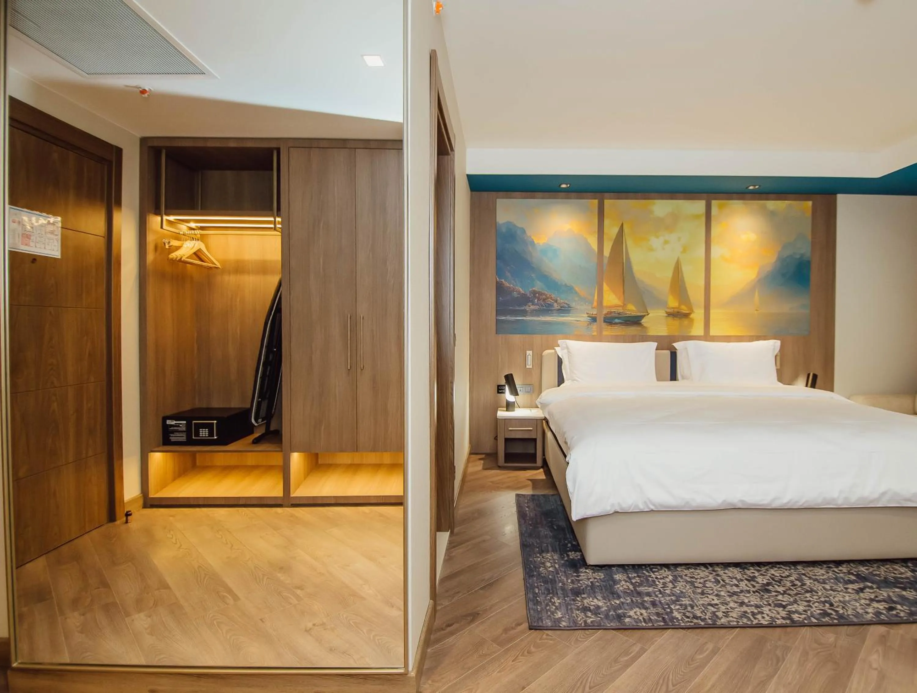 Bedroom, Bed in La Quinta by Wyndham Batumi