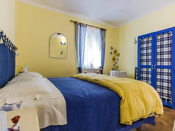 Photo of the whole room, Bed in B&B Il Giardino