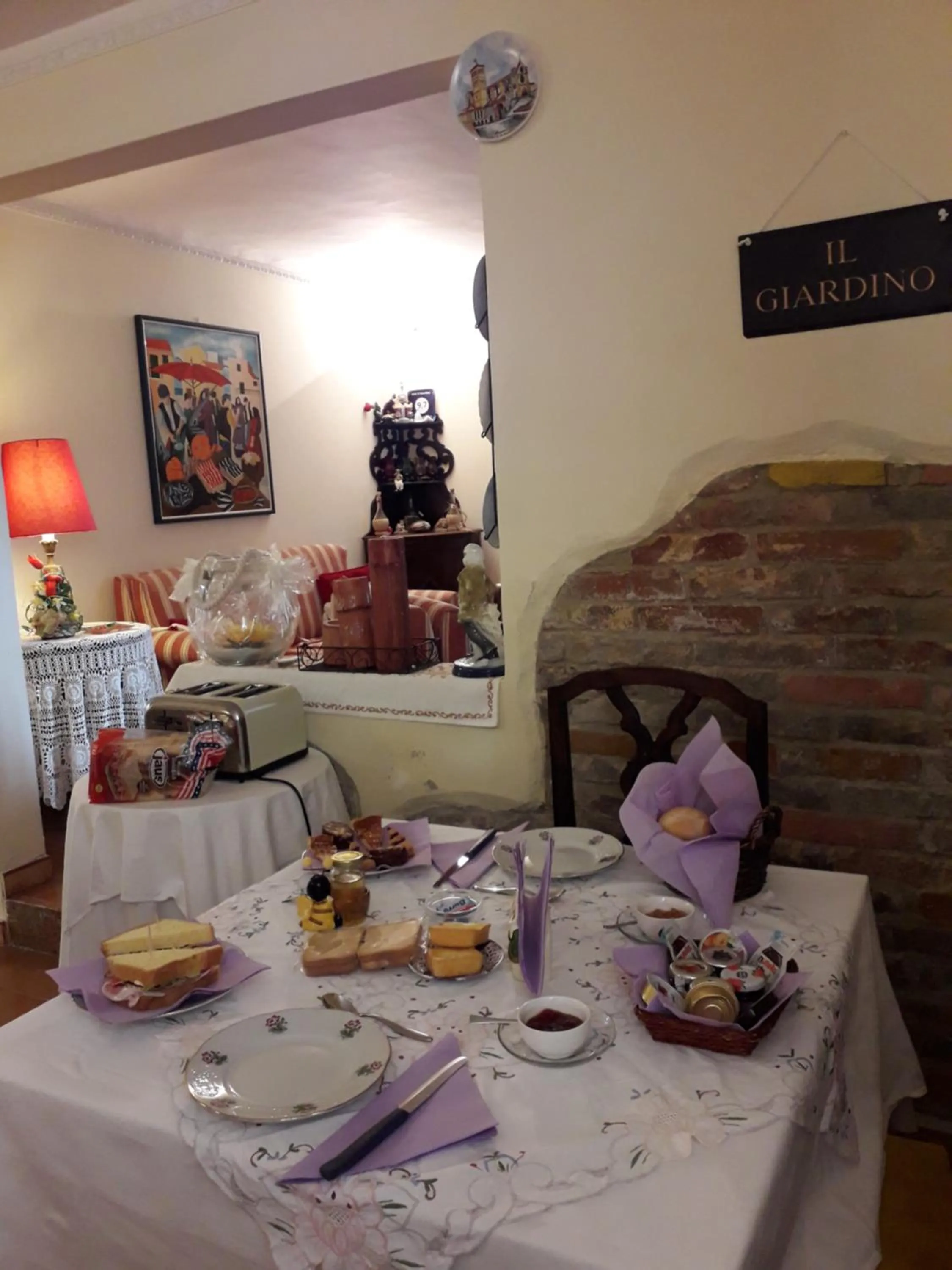 Breakfast in B&B Il Giardino