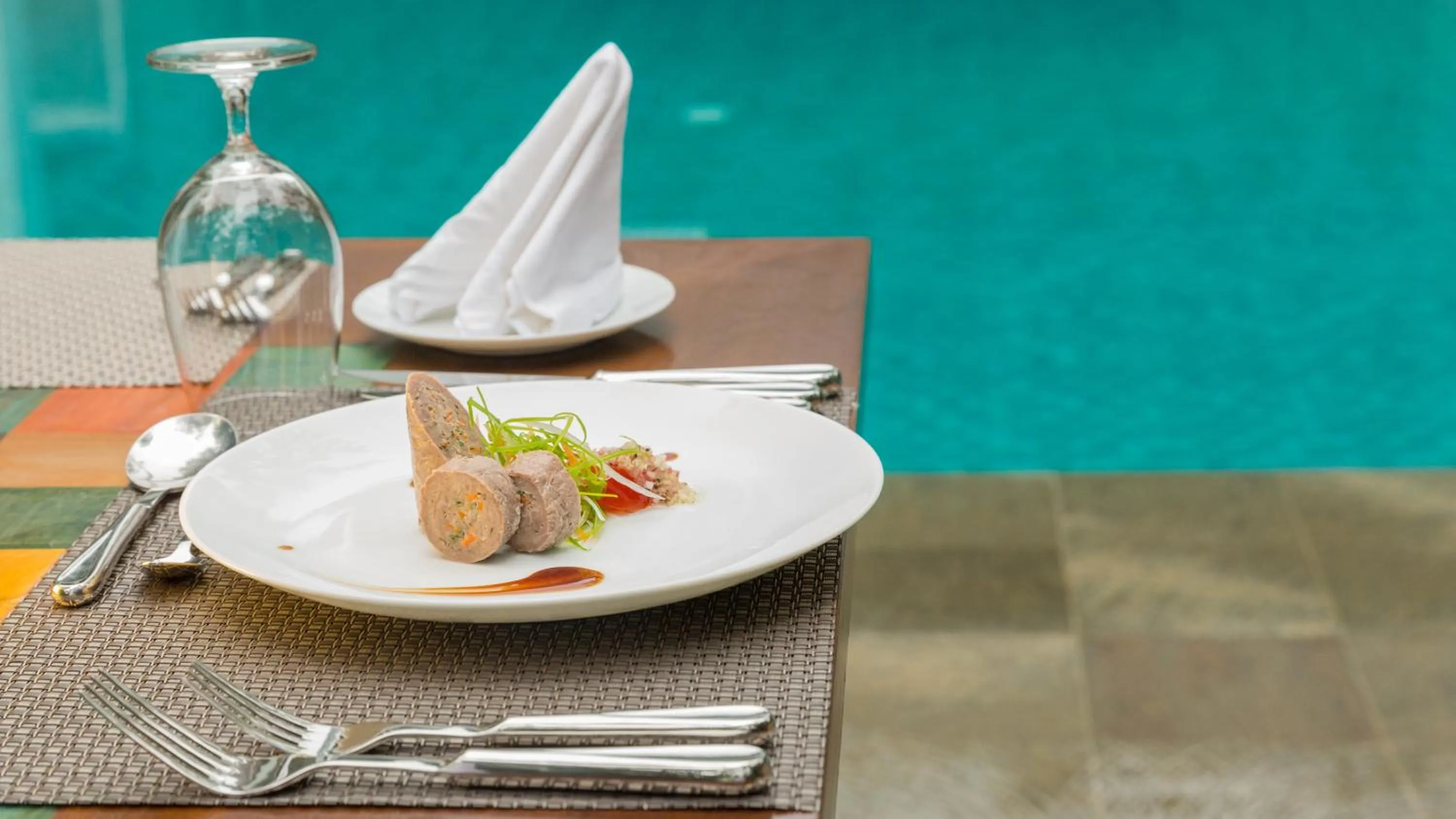 Restaurant/places to eat in Palmstone Retreat