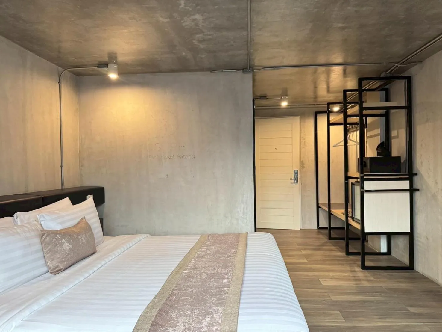 Bed in Aspira Central Patong