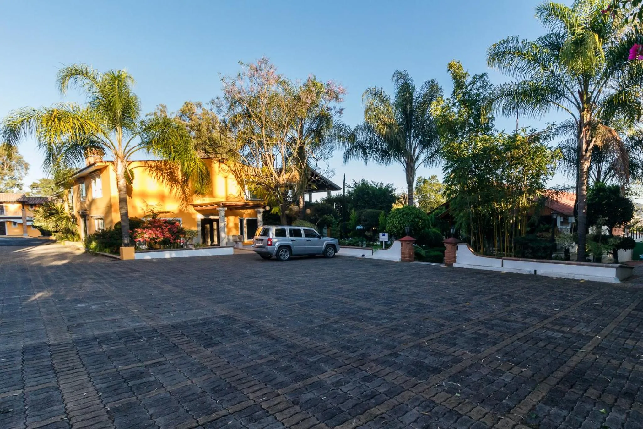 Property building in Hotel Hacienda Montesinos