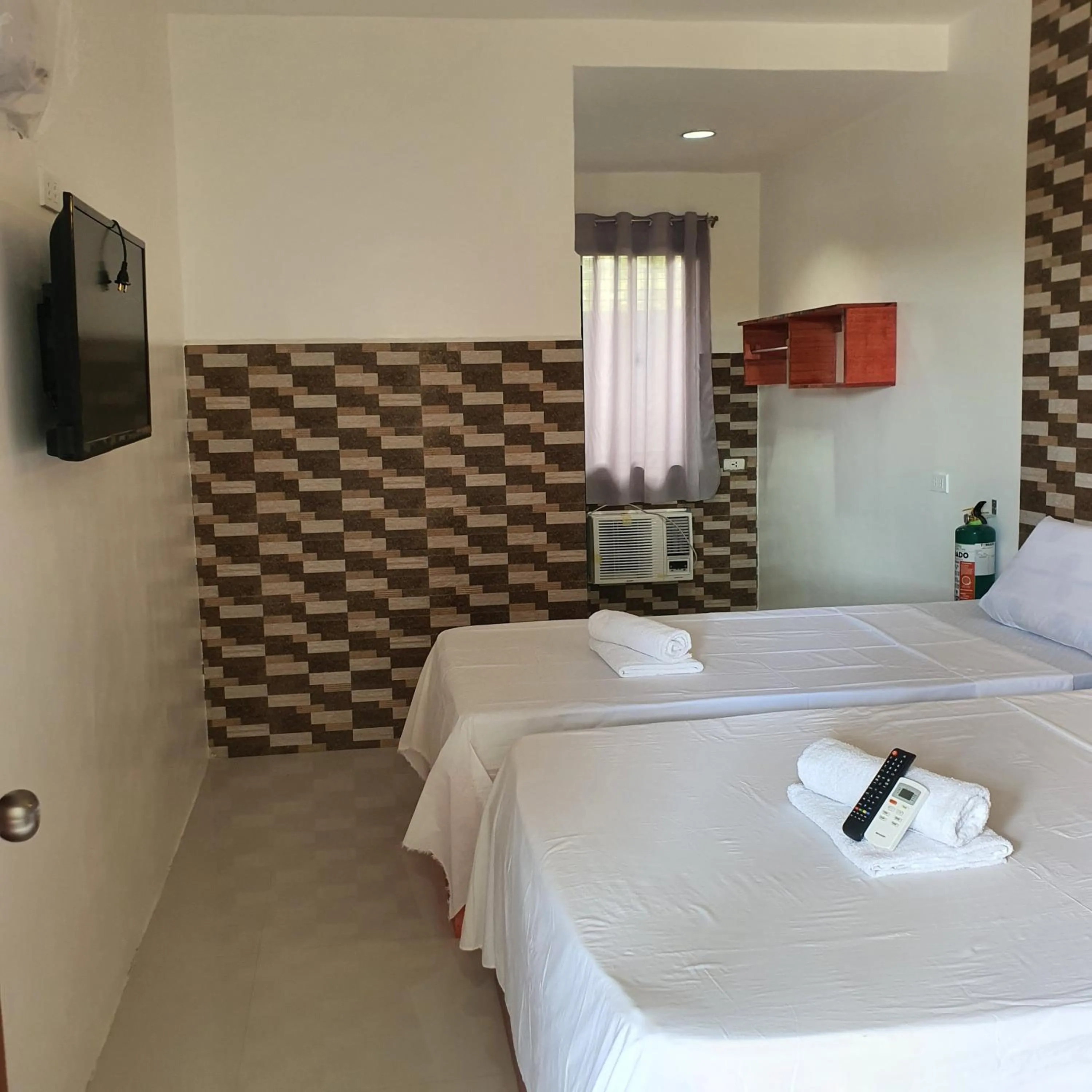 Bedroom, Bed in AOSMECPoolCamp Hotel