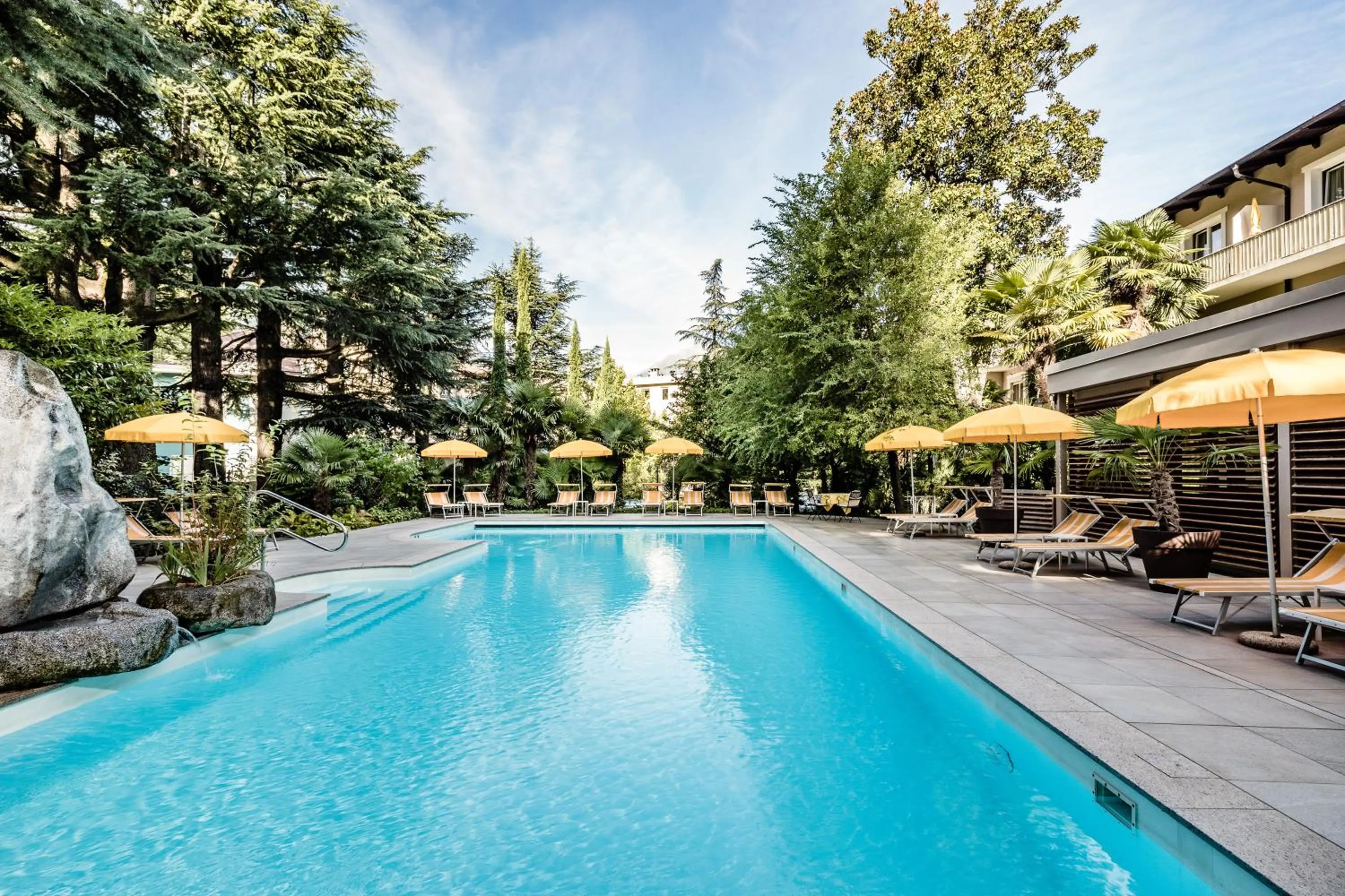 Swimming pool in Villa Bavaria