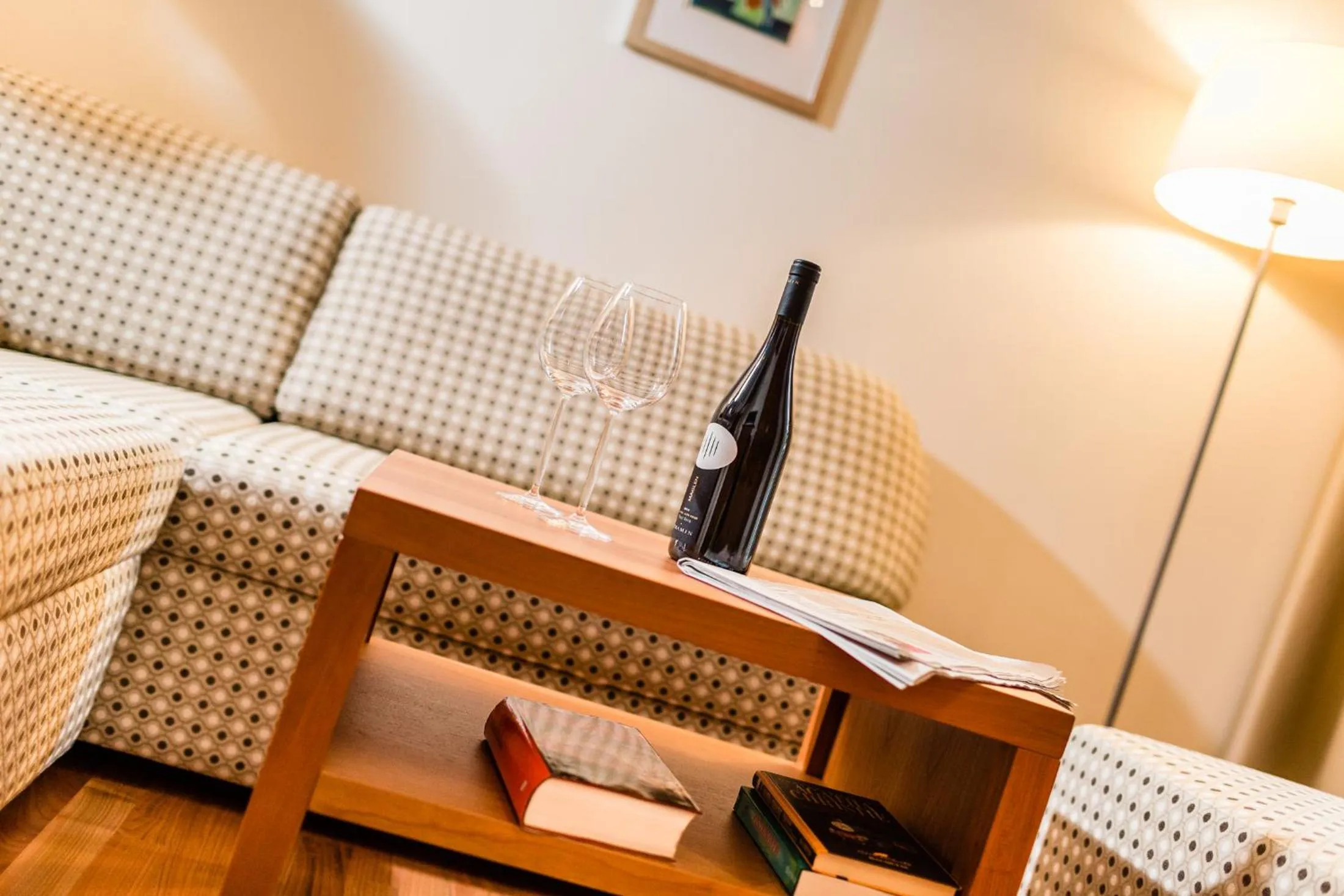Living room, Bed in Villa Bavaria